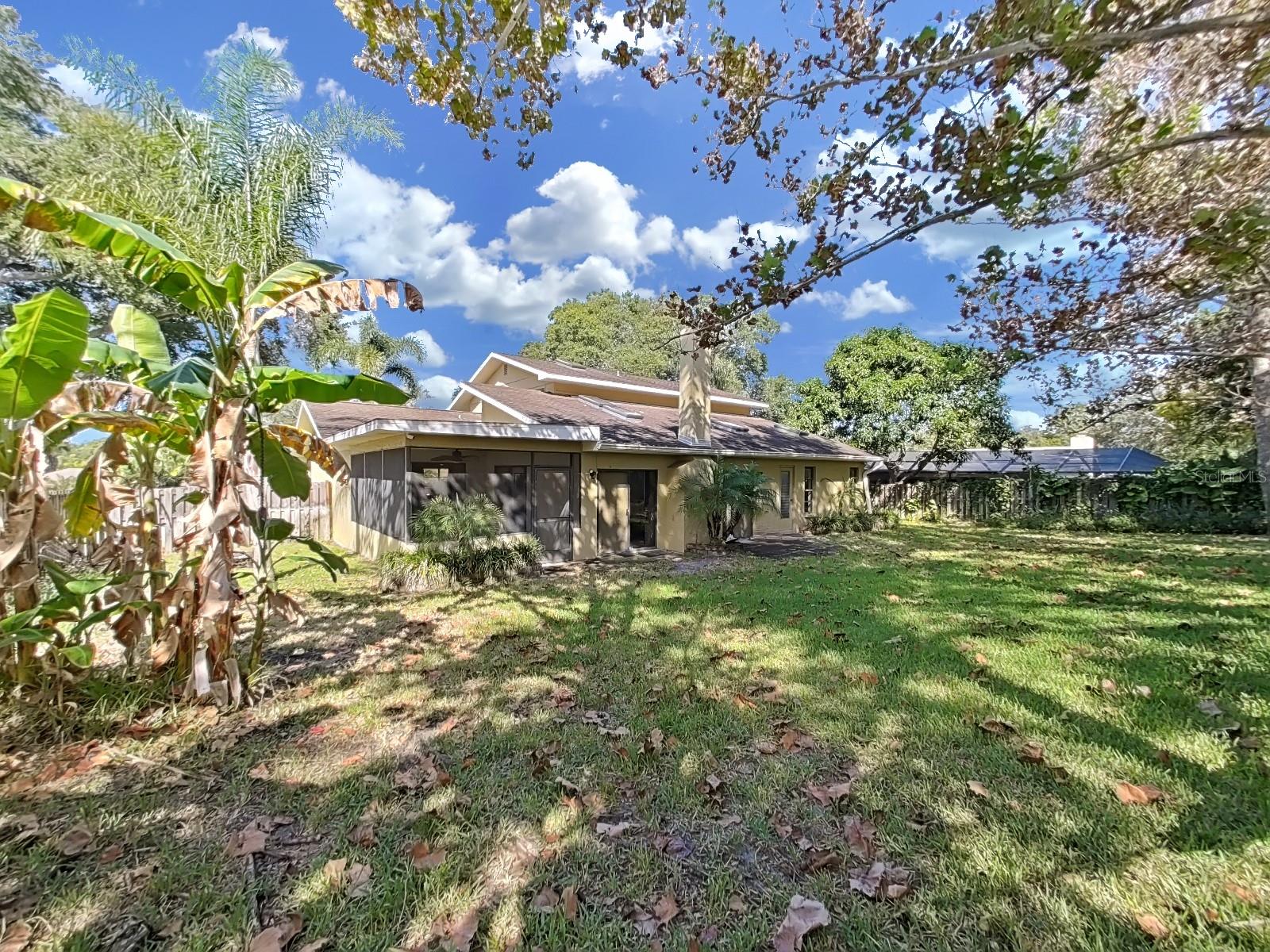 852 VILLAGE WAY, PALM HARBOR, FL, 34683