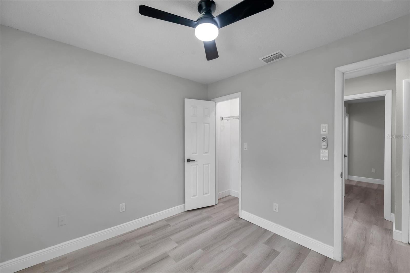 5709 CHARLES DR, TAMPA, FL, 33619