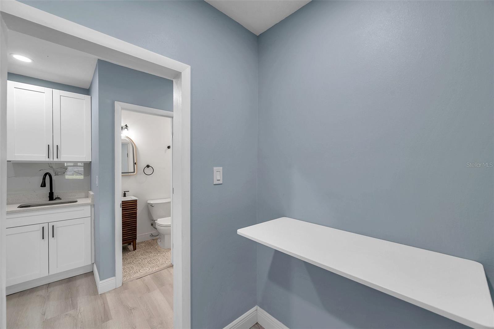 5709 CHARLES DR, TAMPA, FL, 33619