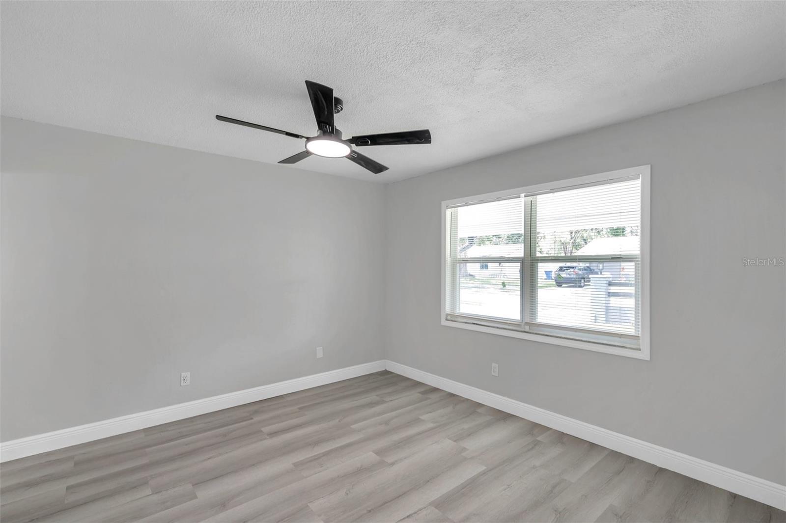 5709 CHARLES DR, TAMPA, FL, 33619