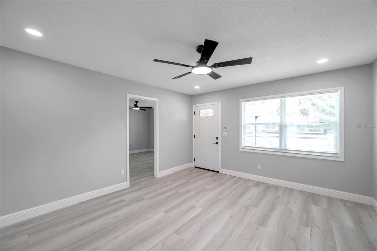 5709 CHARLES DR, TAMPA, FL, 33619