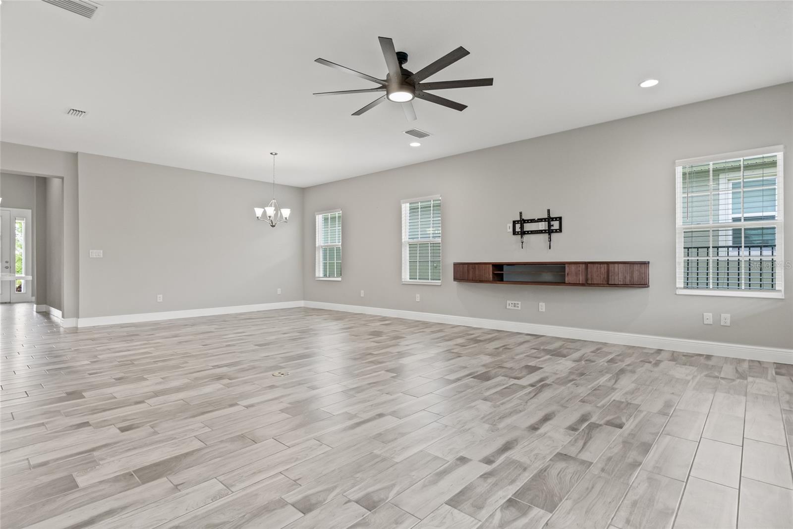 5607 LIMELIGHT DR, APOLLO BEACH, FL, 33572