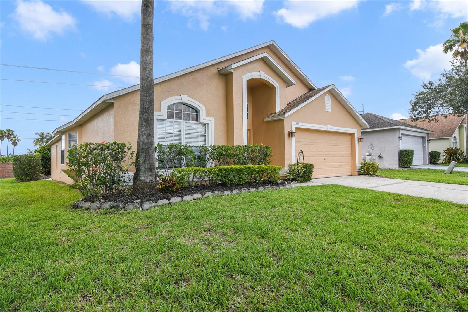 1306 CASTERTON CIR, DAVENPORT, FL, 33897