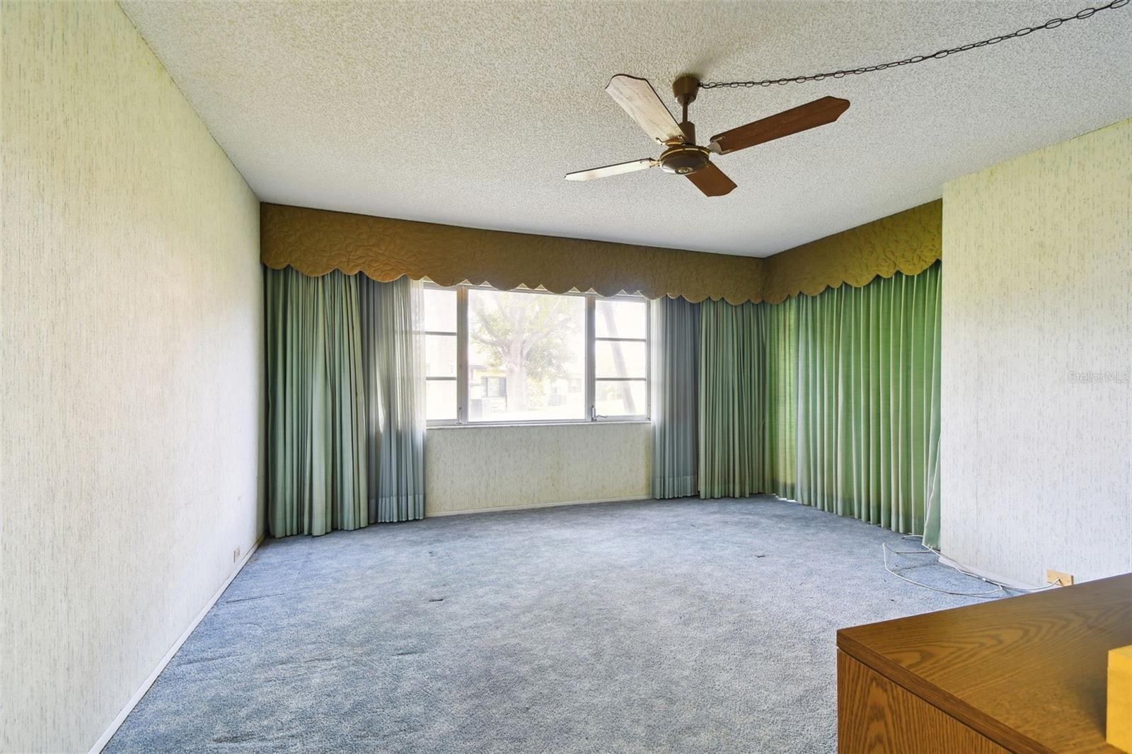 2101 SUNSET POINT RD #201, CLEARWATER, FL, 33765