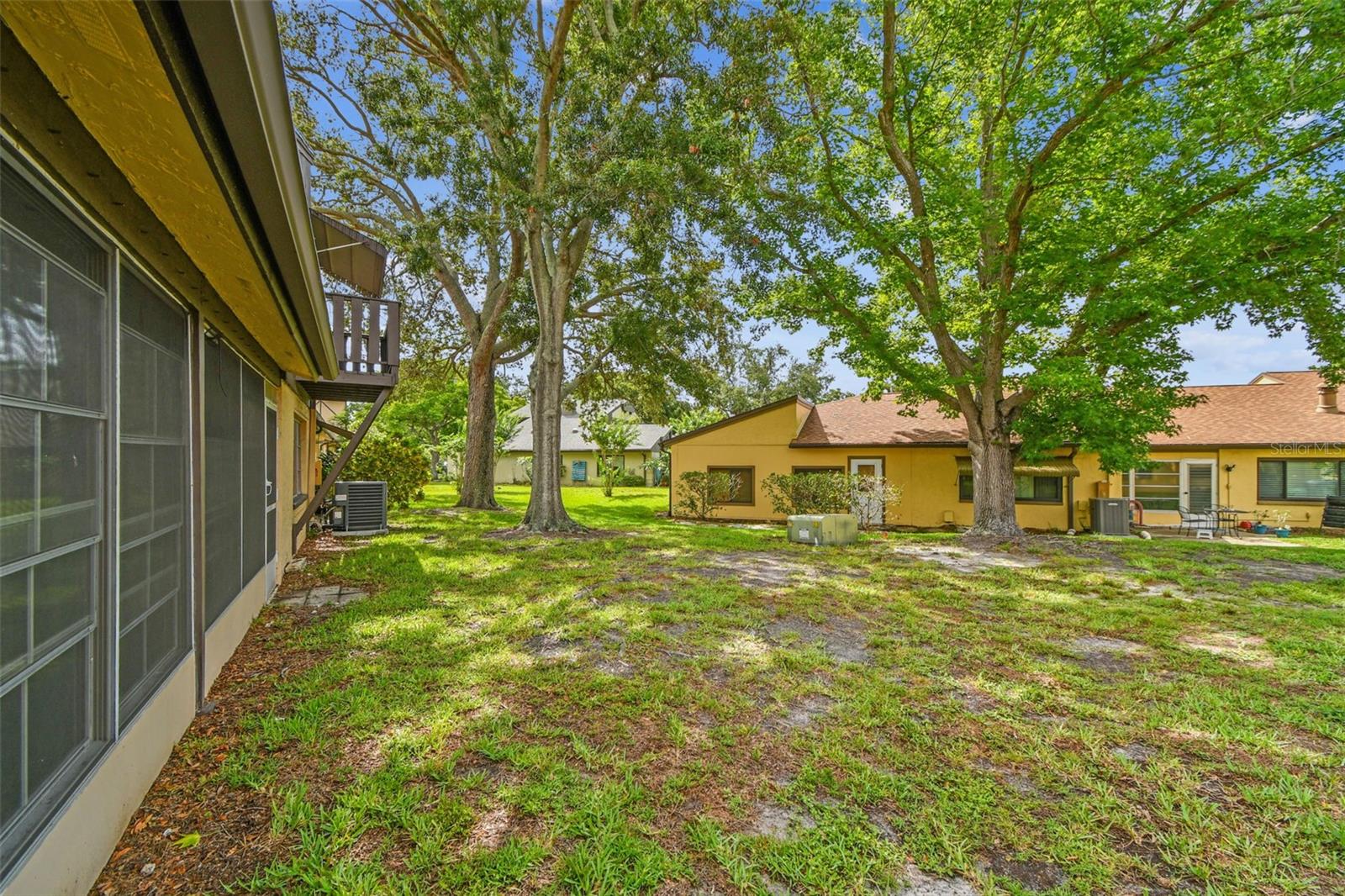 2101 SUNSET POINT RD #201, CLEARWATER, FL, 33765