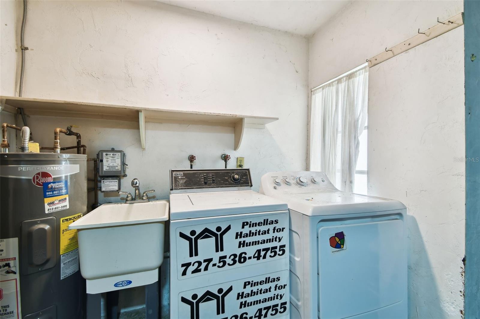 2101 SUNSET POINT RD #201, CLEARWATER, FL, 33765