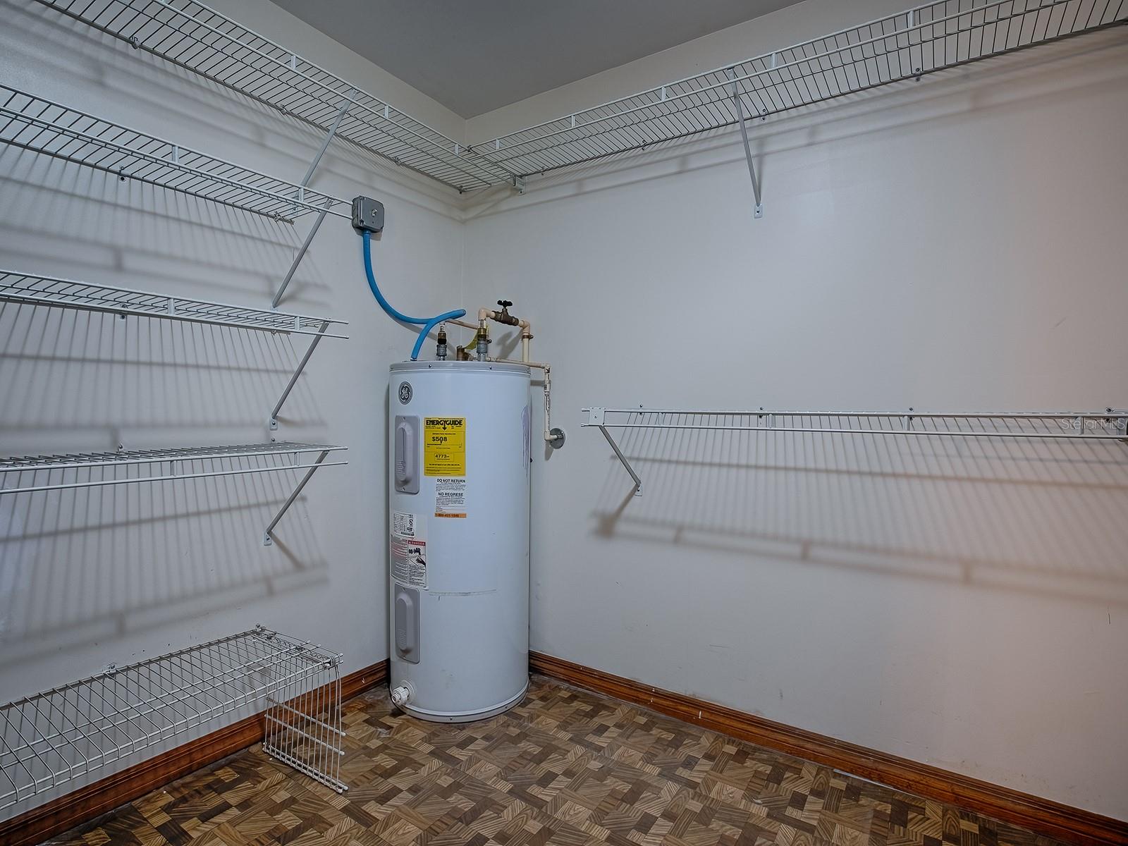 6731 LAKE GRIFFIN RD, LADY LAKE, FL, 32159