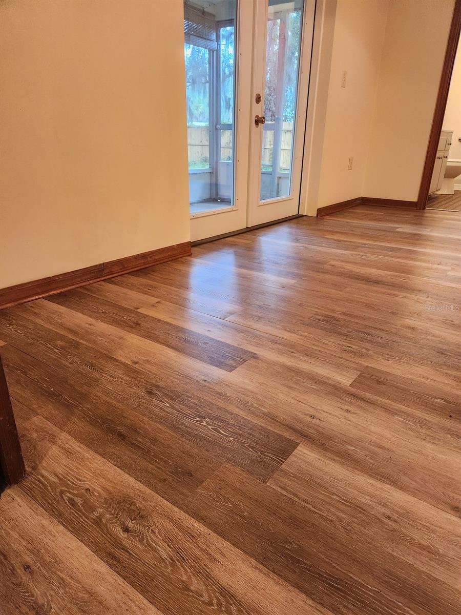 6731 LAKE GRIFFIN RD, LADY LAKE, FL, 32159