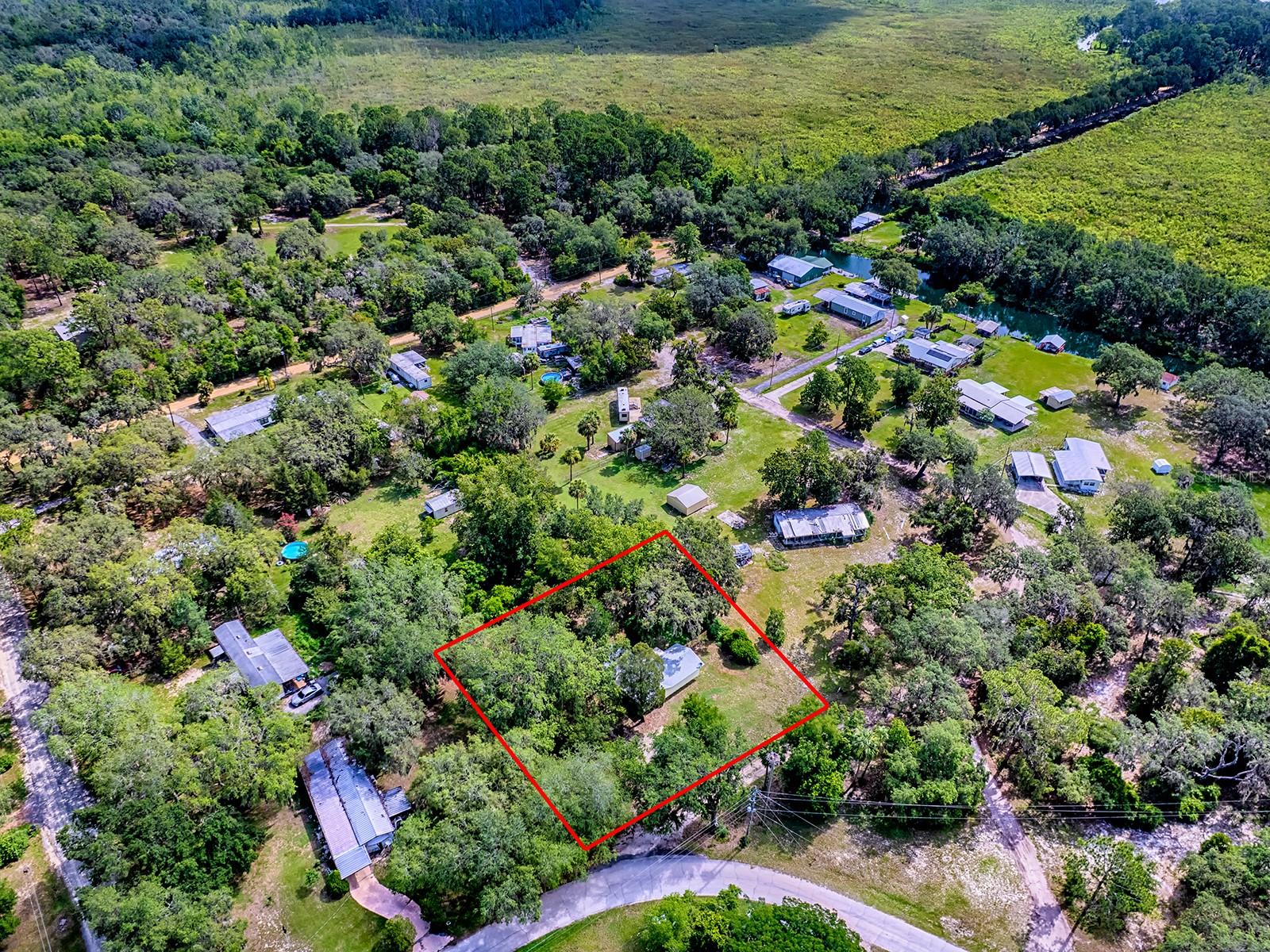 6731 LAKE GRIFFIN RD, LADY LAKE, FL, 32159