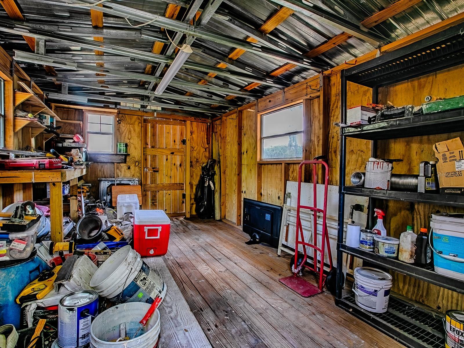 6731 LAKE GRIFFIN RD, LADY LAKE, FL, 32159