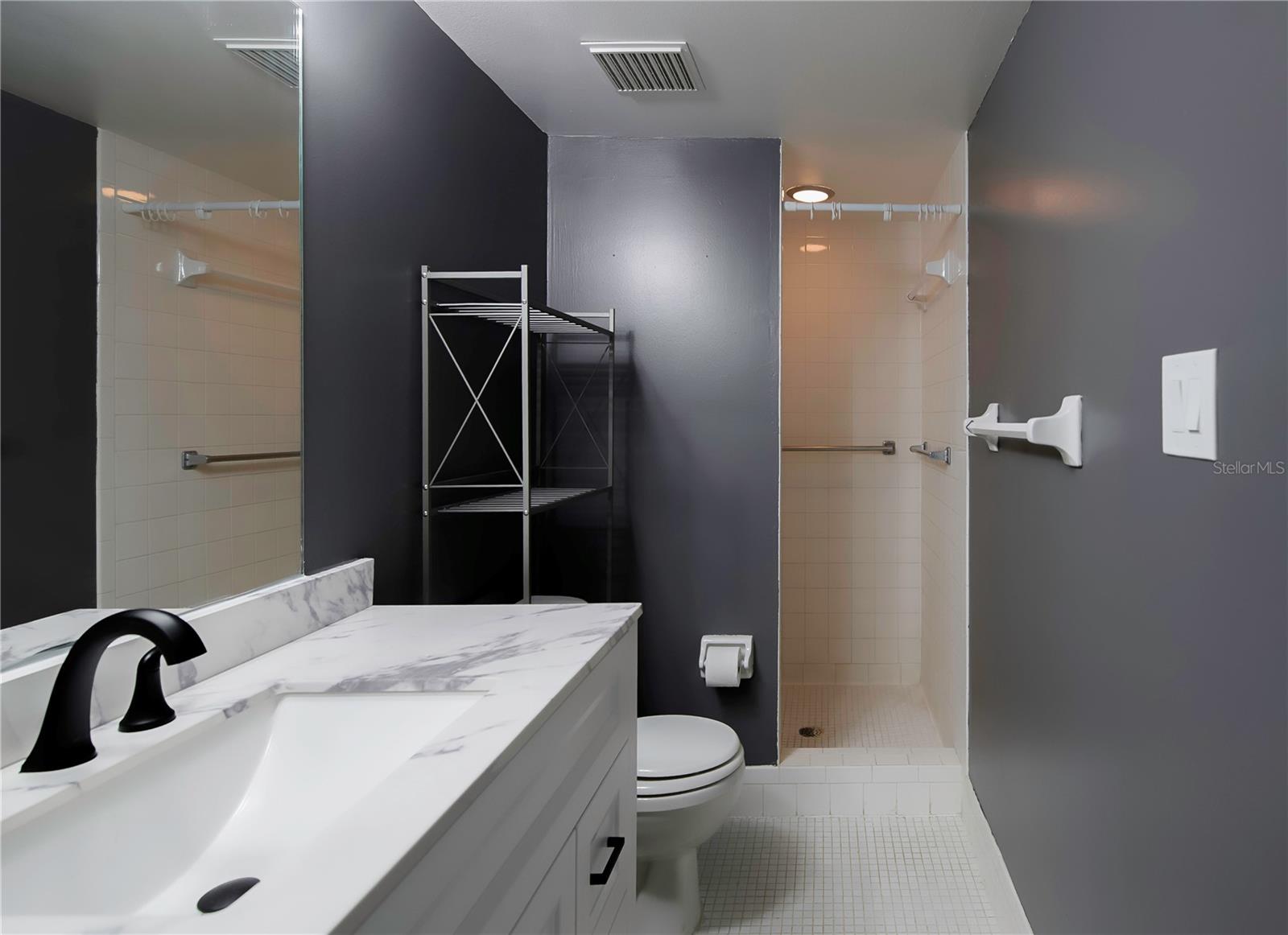 120 CYPRESS LN #120, OLDSMAR, FL, 34677