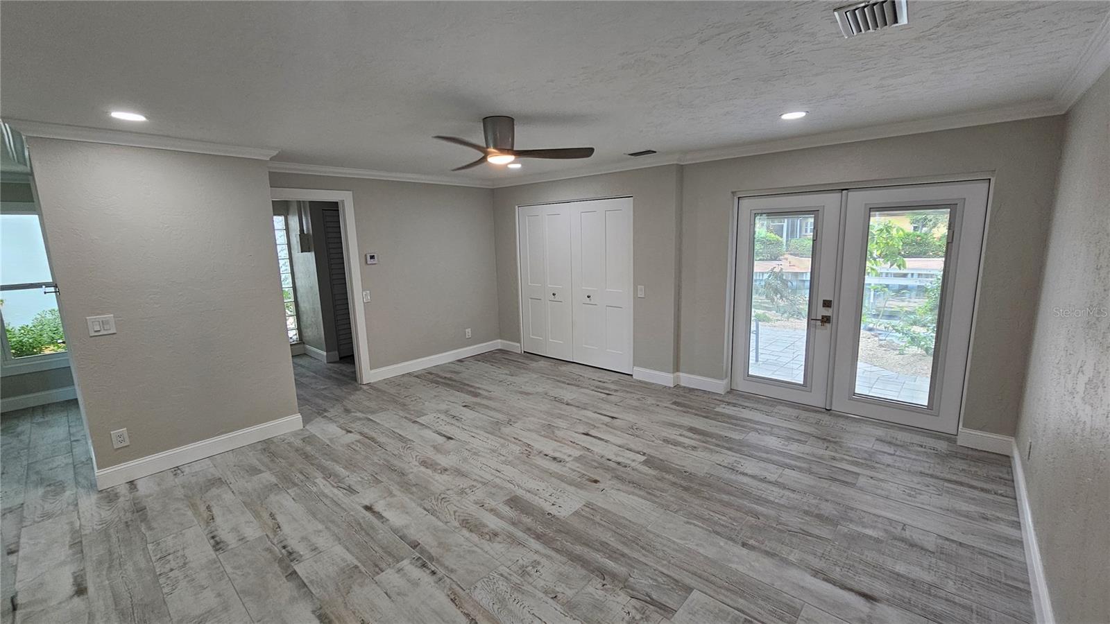 A4655955 Property Photo