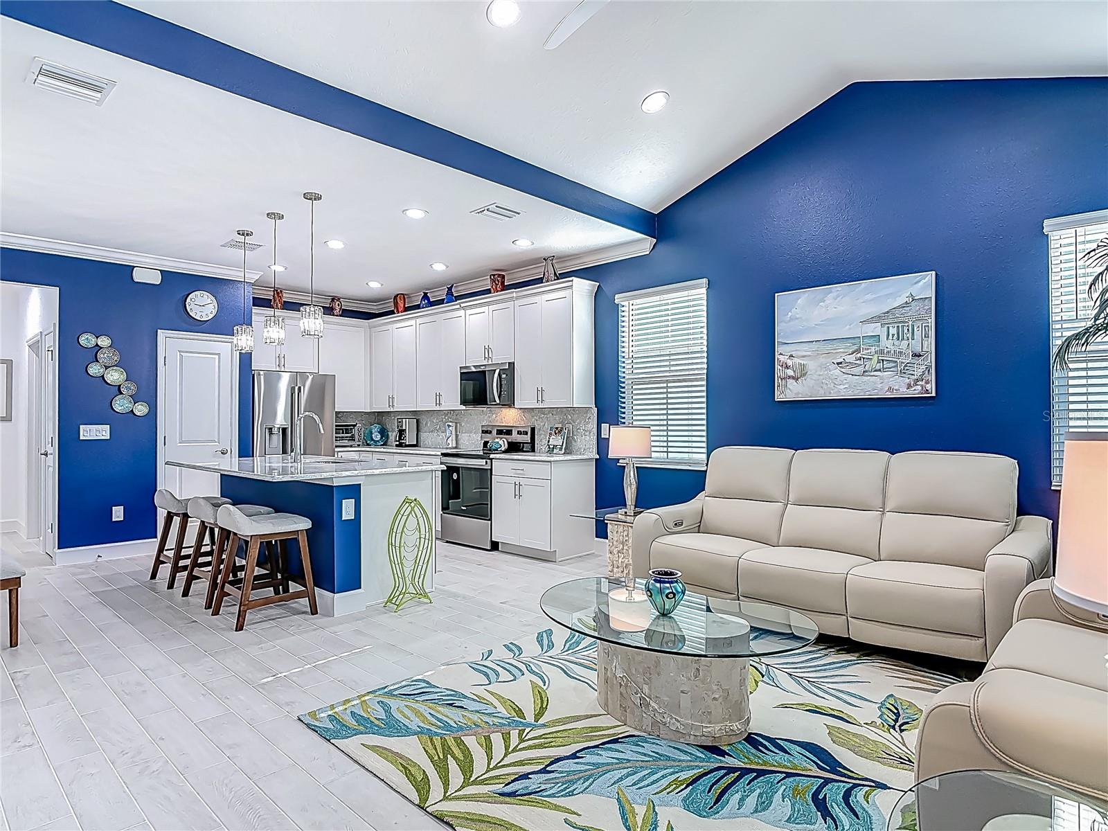 390 GYPSY PALACE LN, DAYTONA BEACH, FL, 32124