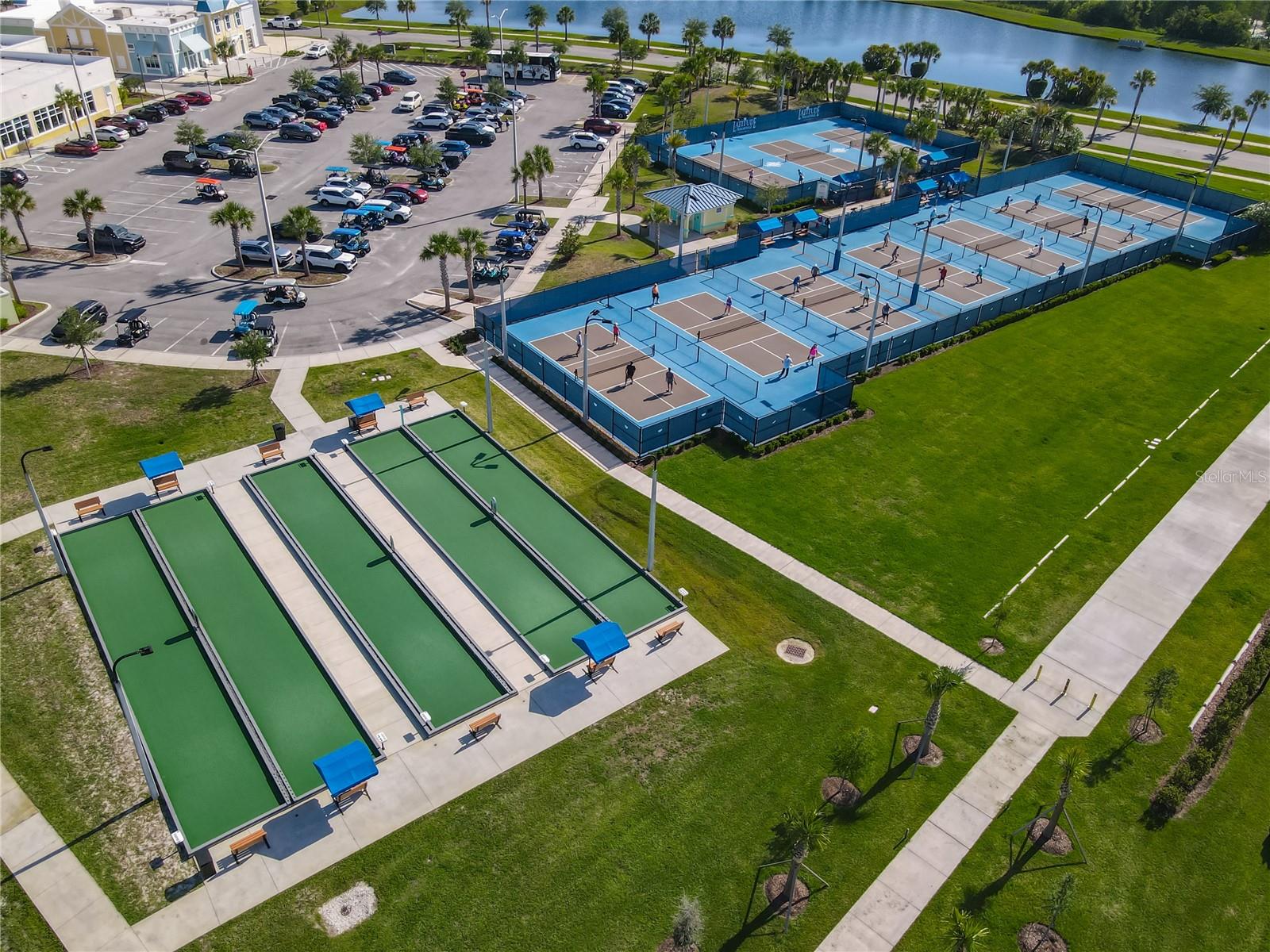 390 GYPSY PALACE LN, DAYTONA BEACH, FL, 32124