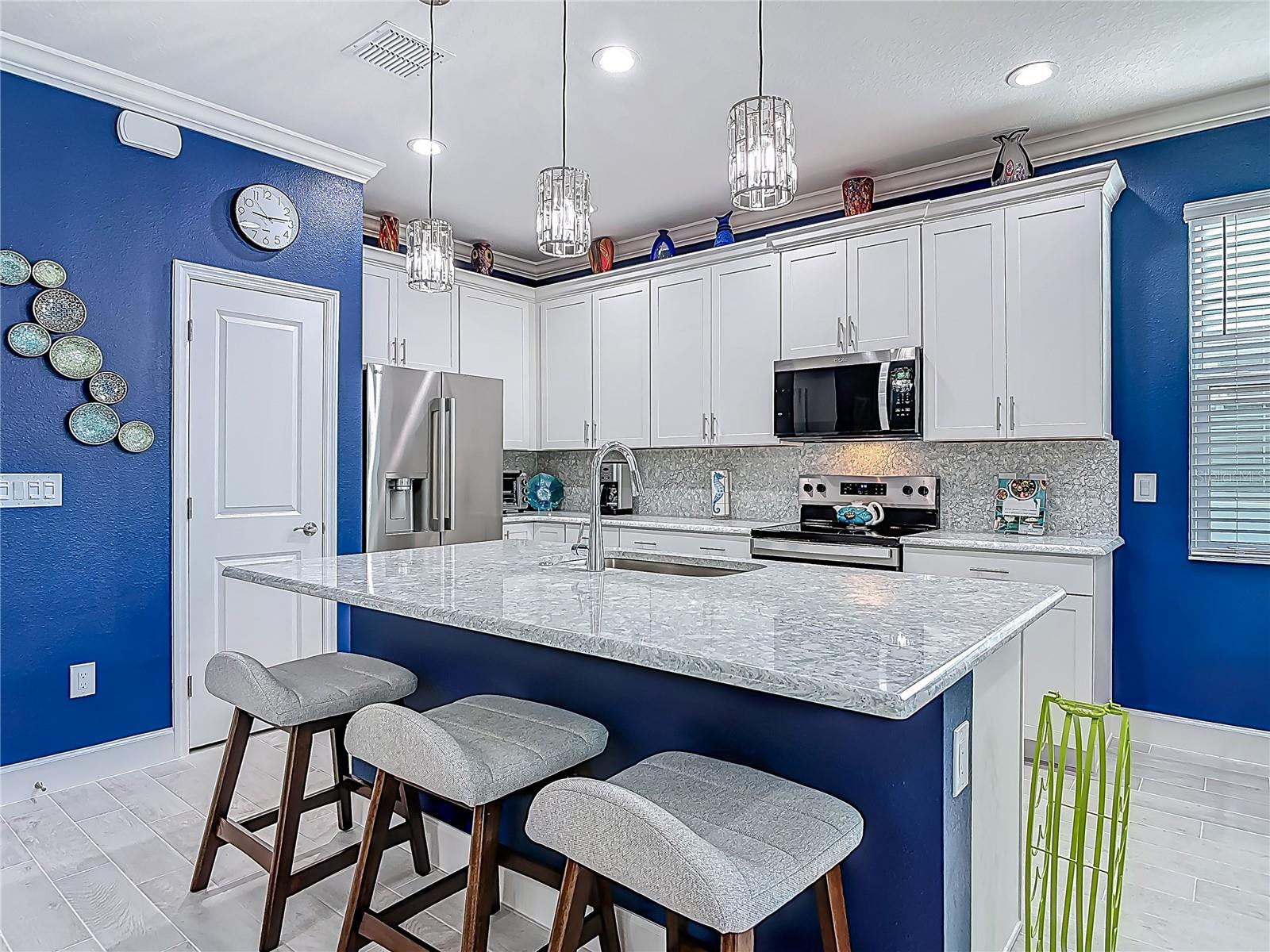 390 GYPSY PALACE LN, DAYTONA BEACH, FL, 32124