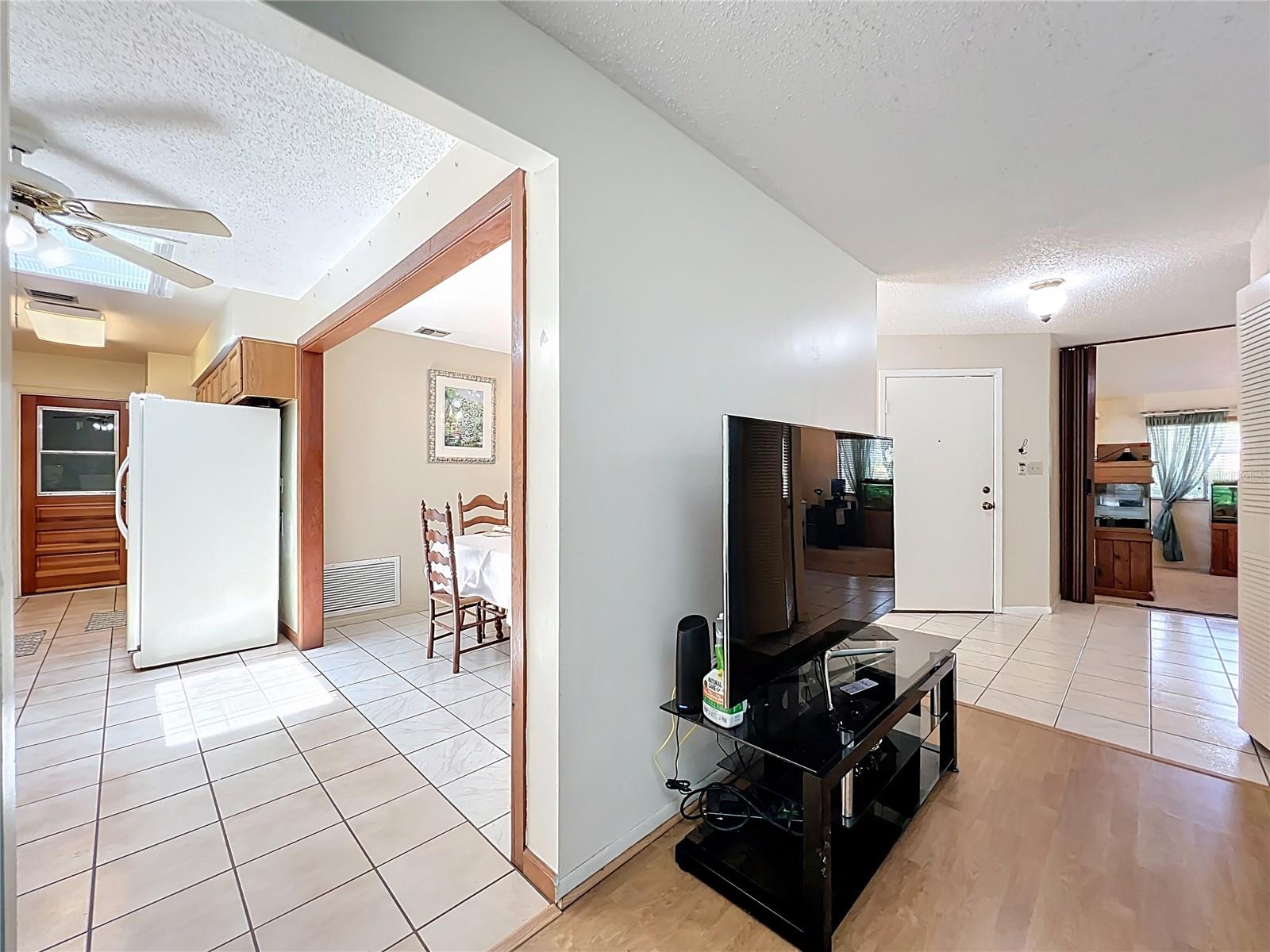 8346 MATTITUCK CIR, ORLANDO, FL, 32829