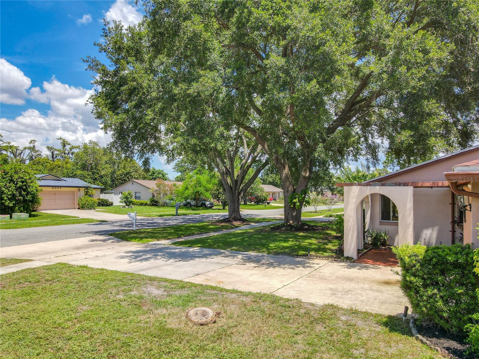 8346 MATTITUCK CIR, ORLANDO, FL, 32829