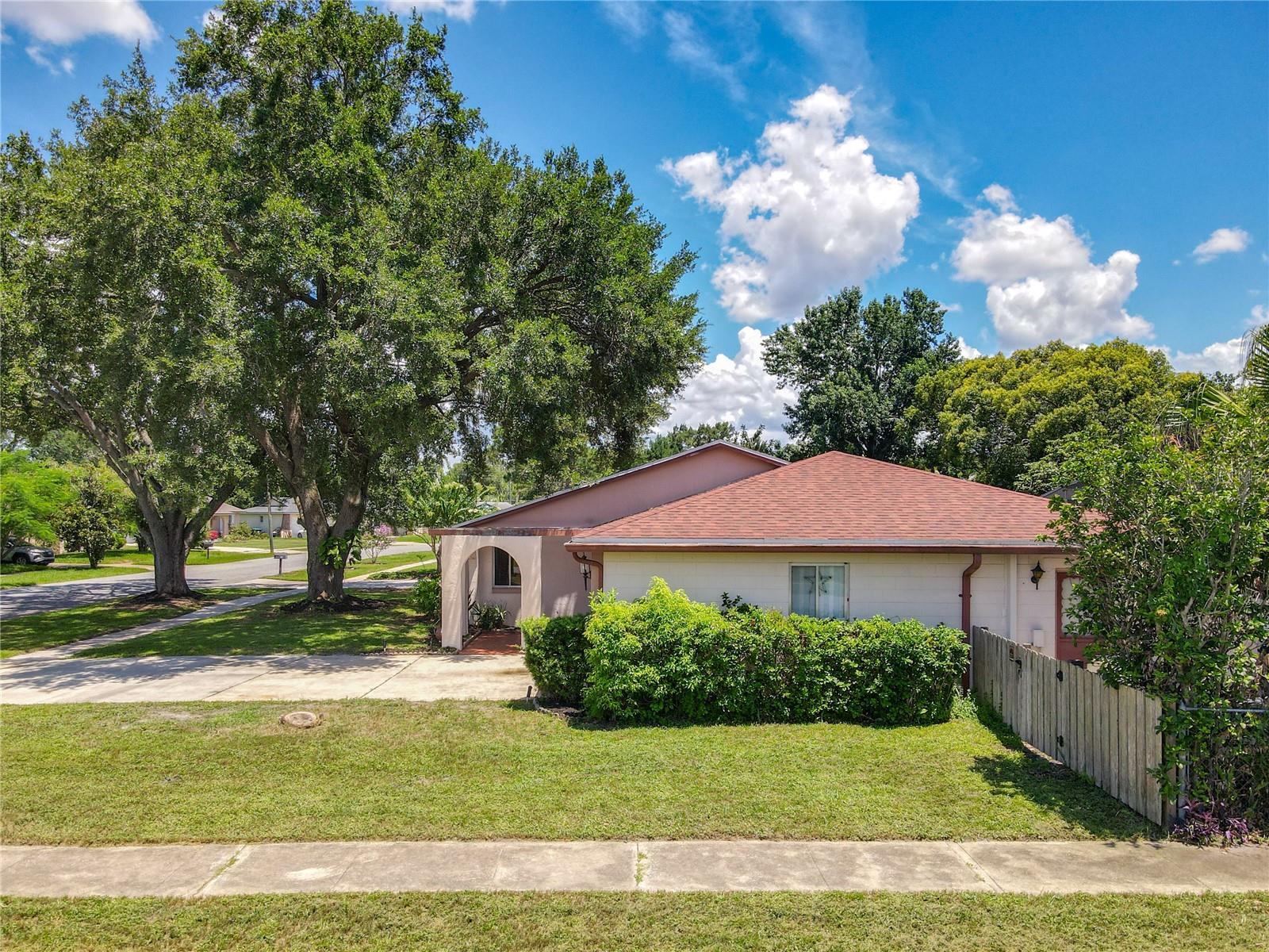 8346 MATTITUCK CIR, ORLANDO, FL, 32829