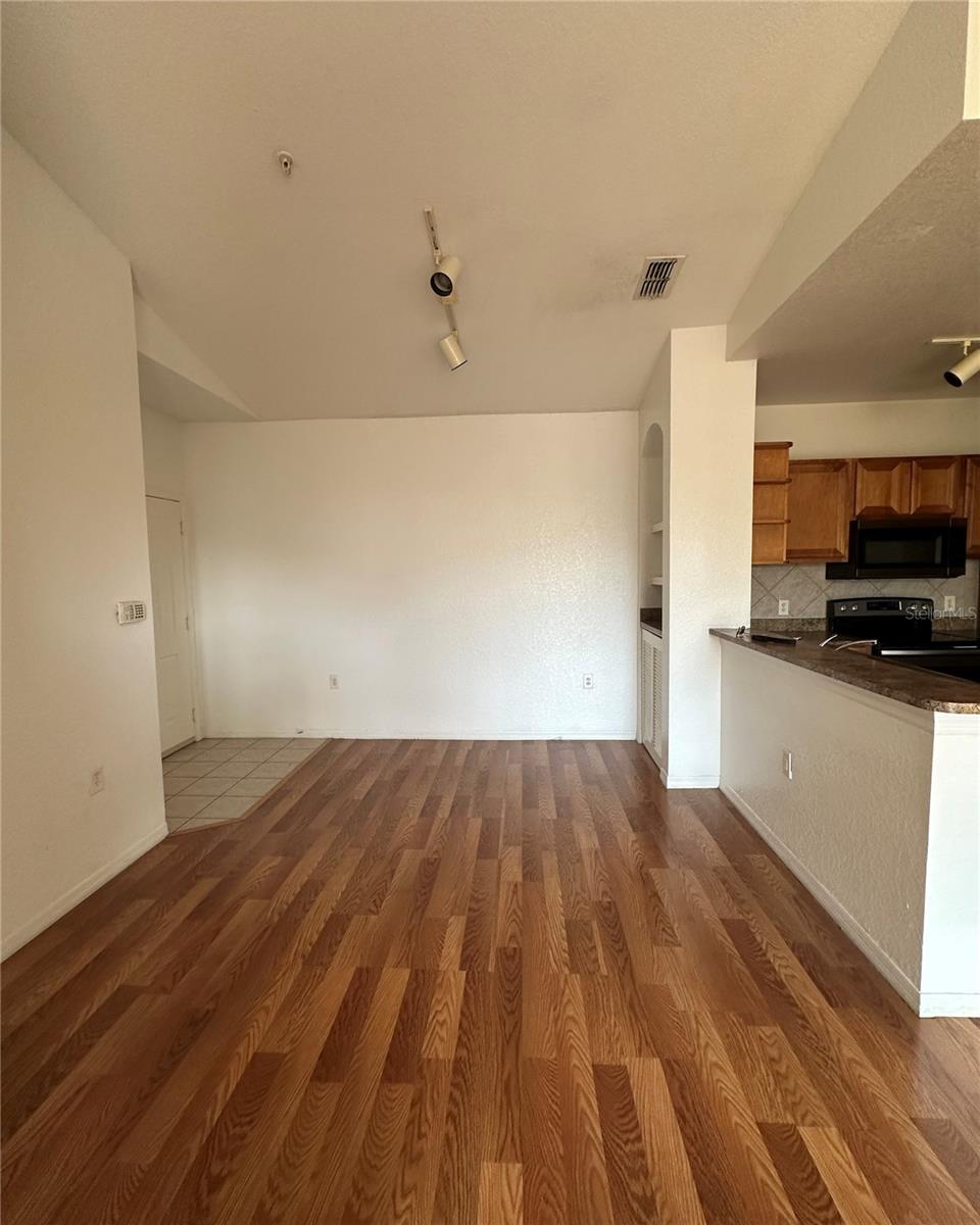 6141 METROWEST BLVD E #303, ORLANDO, FL, 32835