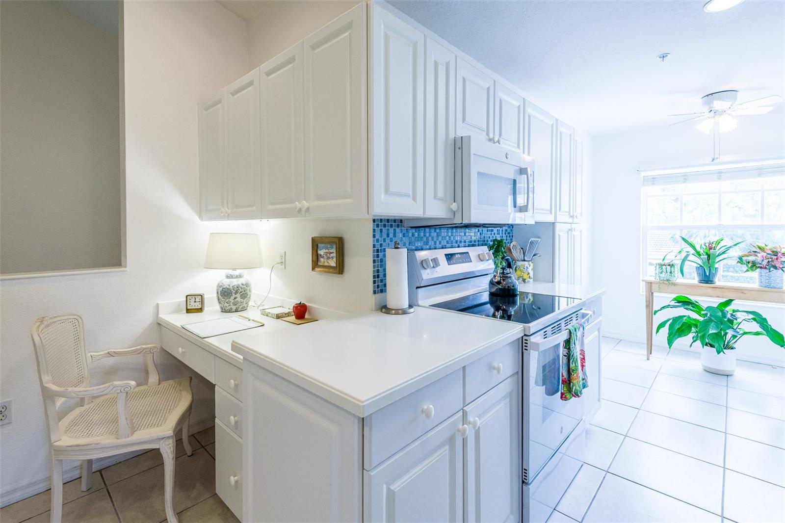 7137 CEDAR HOLLOW CIR #22-201, BRADENTON, FL, 34203