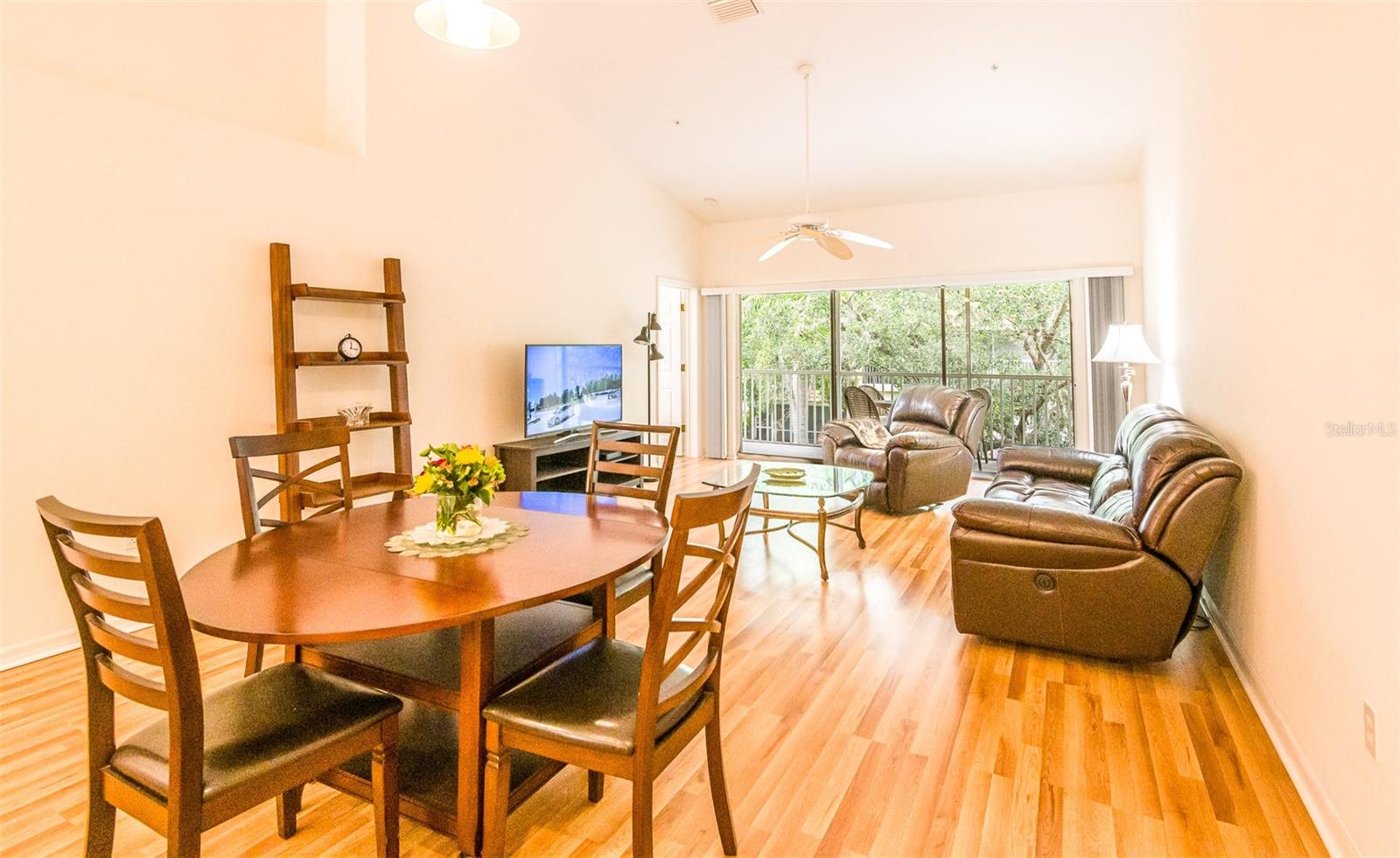 7137 CEDAR HOLLOW CIR #22-201, BRADENTON, FL, 34203