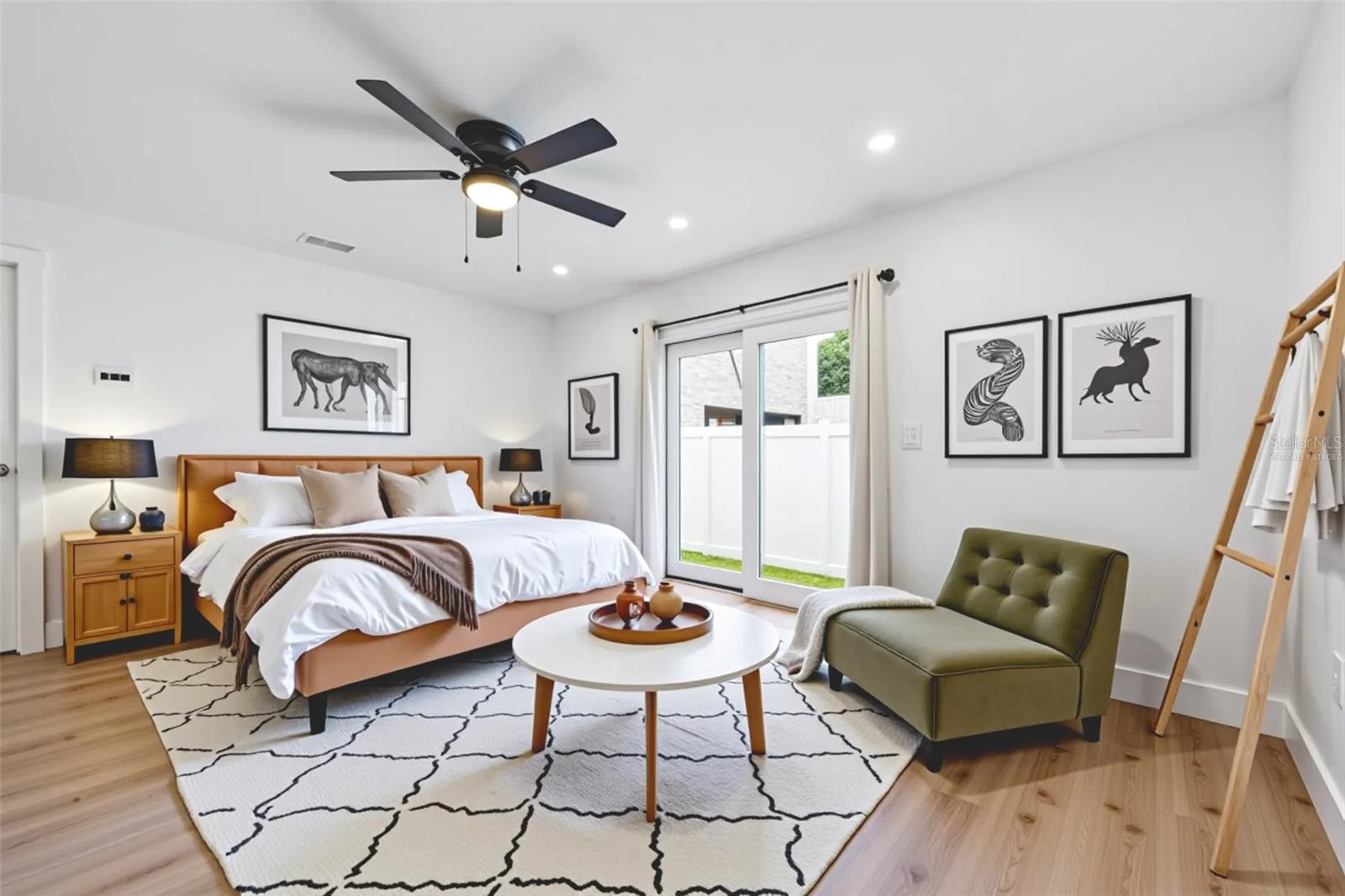 A4655984 Property Photo