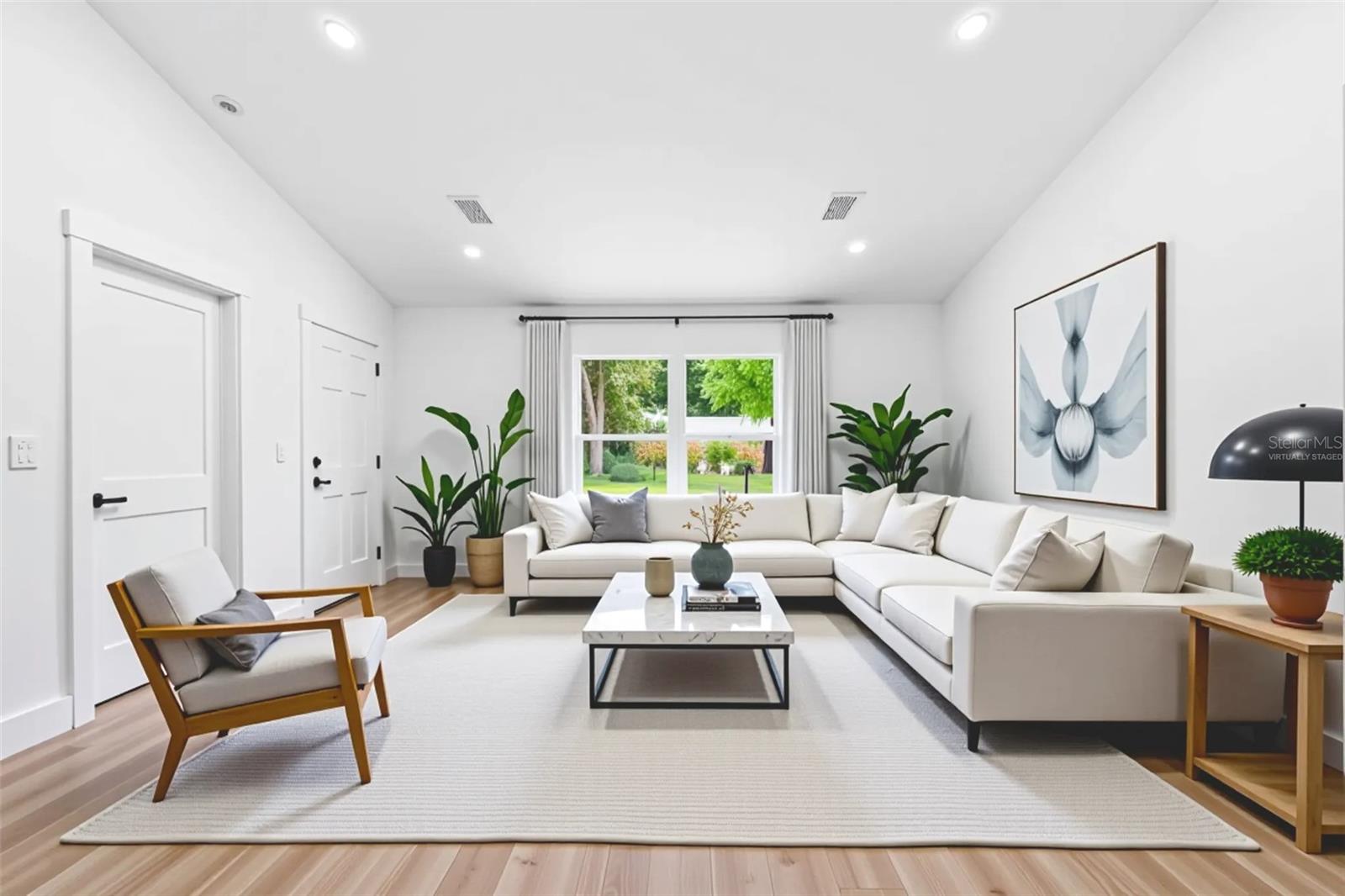 A4655984 Property Photo