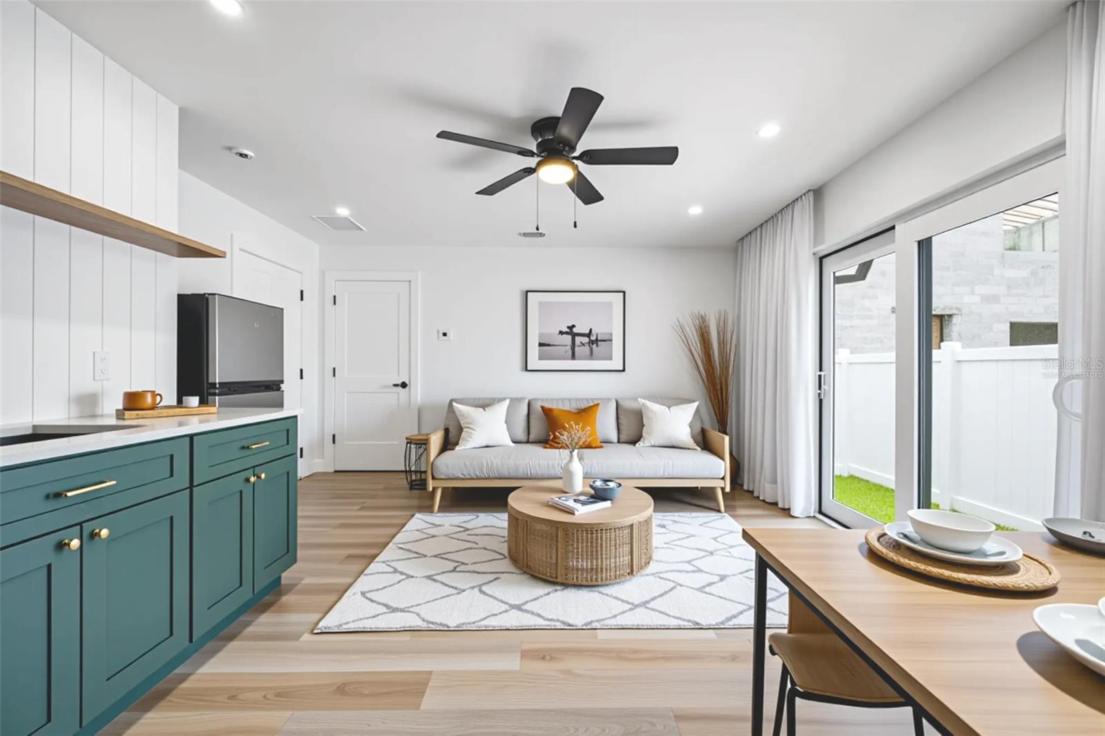 A4655984 Property Photo