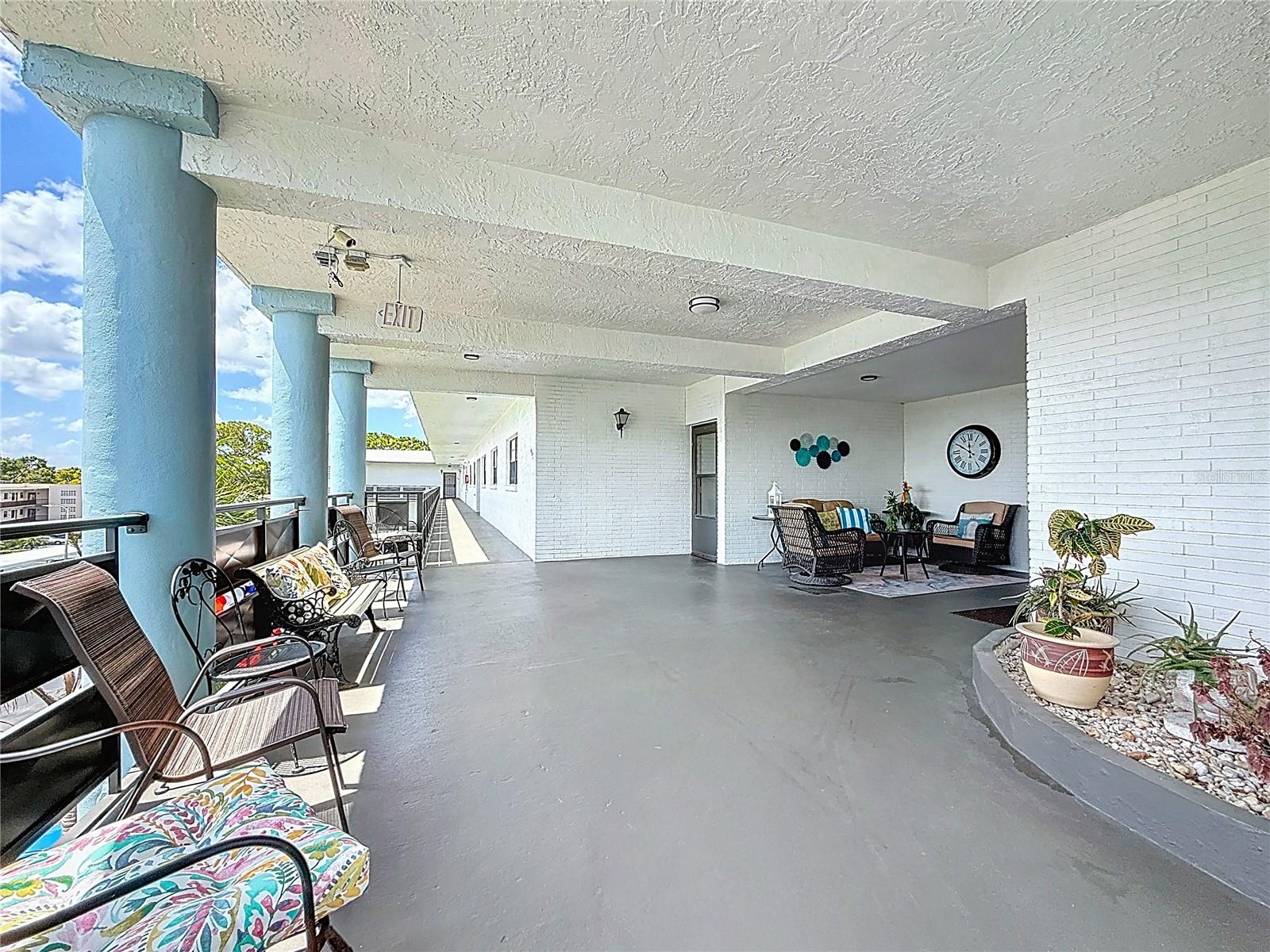 L4953761 Property Photo