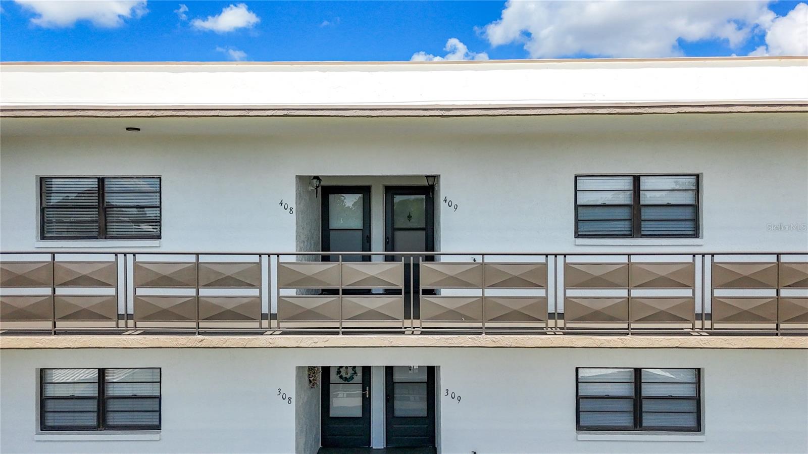 L4953761 Property Photo