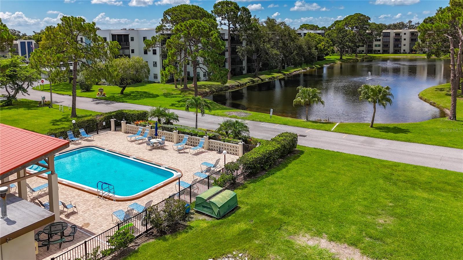 L4953761 Property Photo