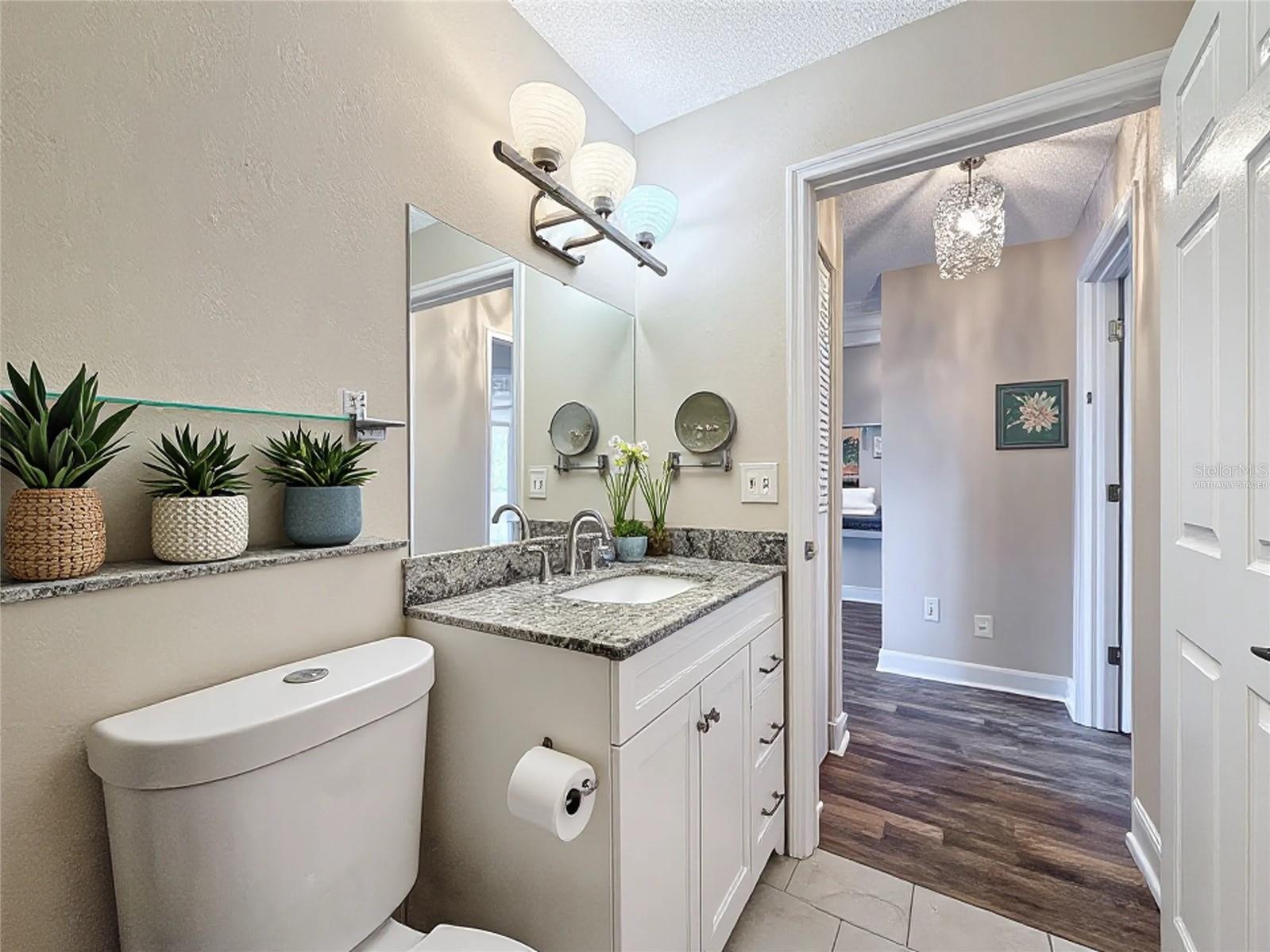 L4953761 Property Photo