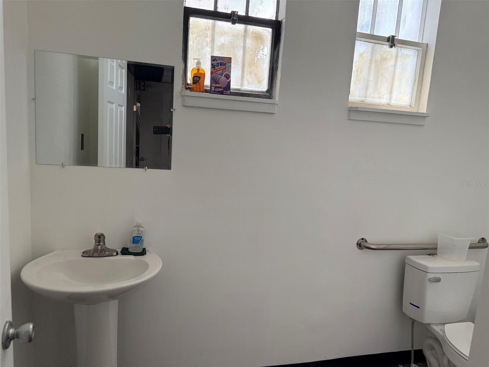 1216 E SILVER SPRINGS BLVD, OCALA, FL, 34470