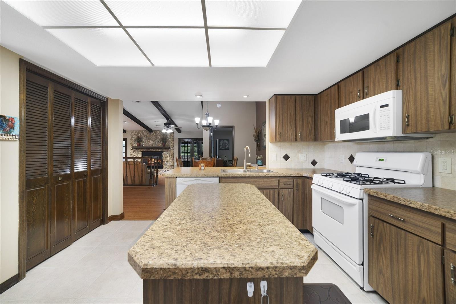 6161 BASS HWY, ST CLOUD, FL, 34771