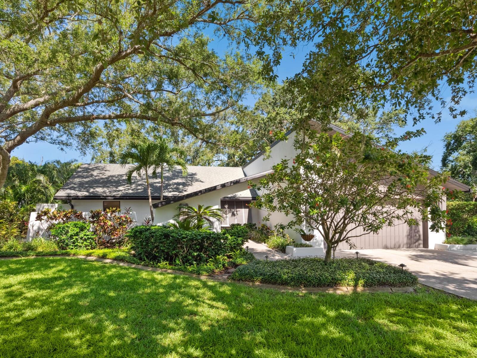 A4656017 Property Photo
