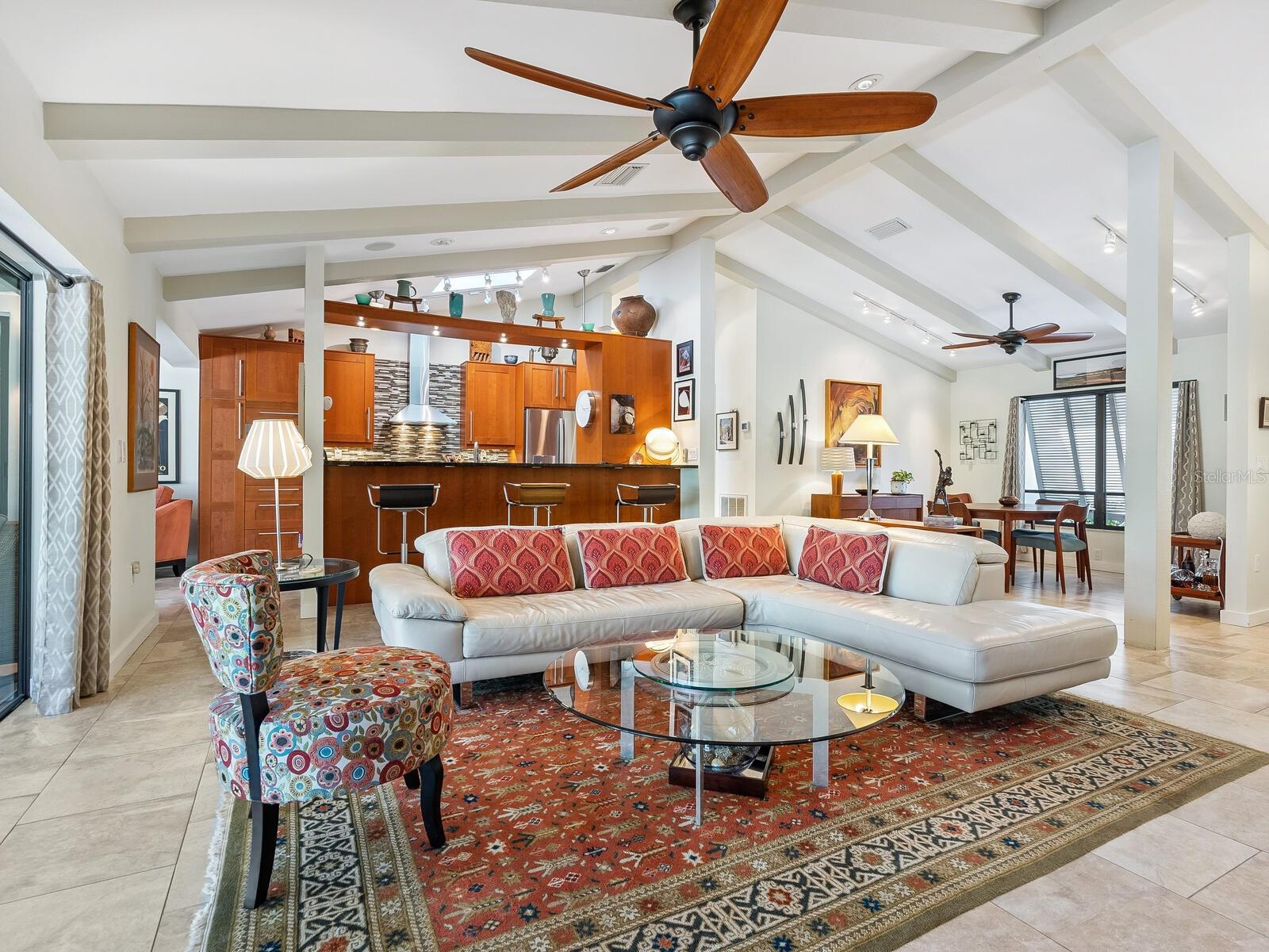 A4656017 Property Photo