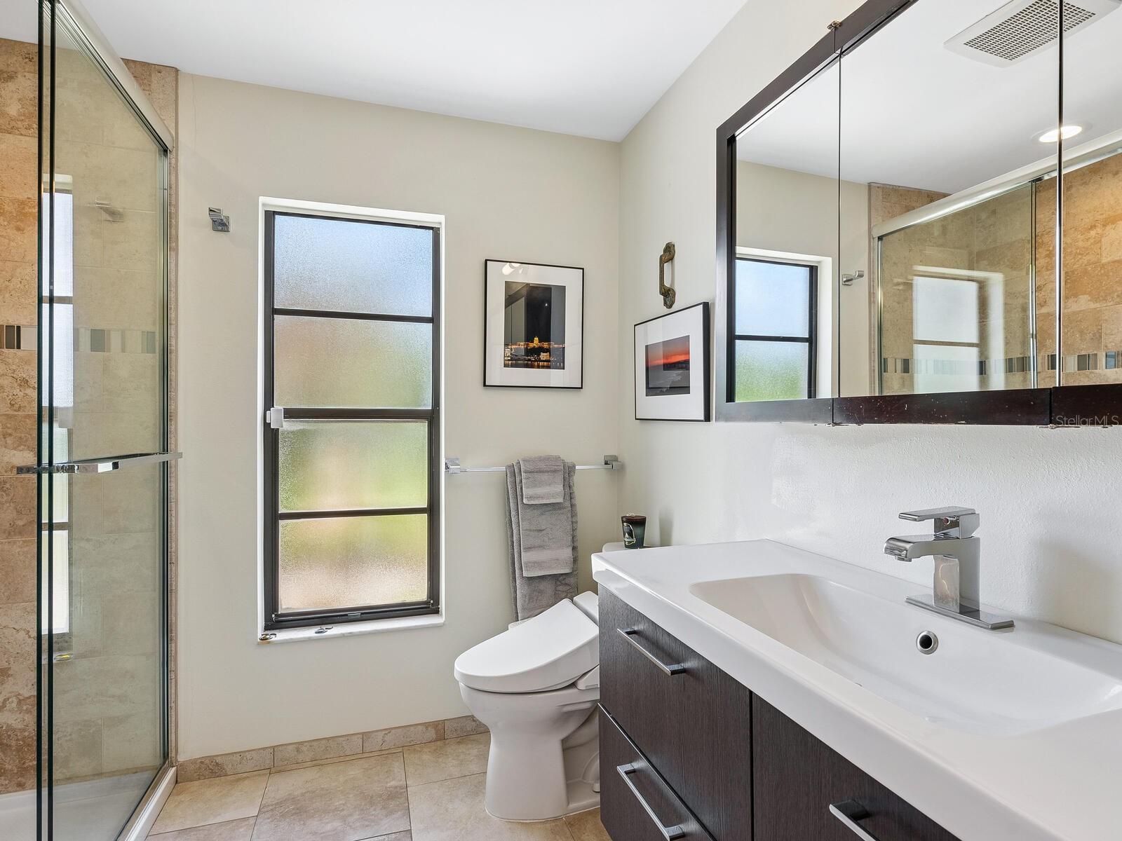 A4656017 Property Photo