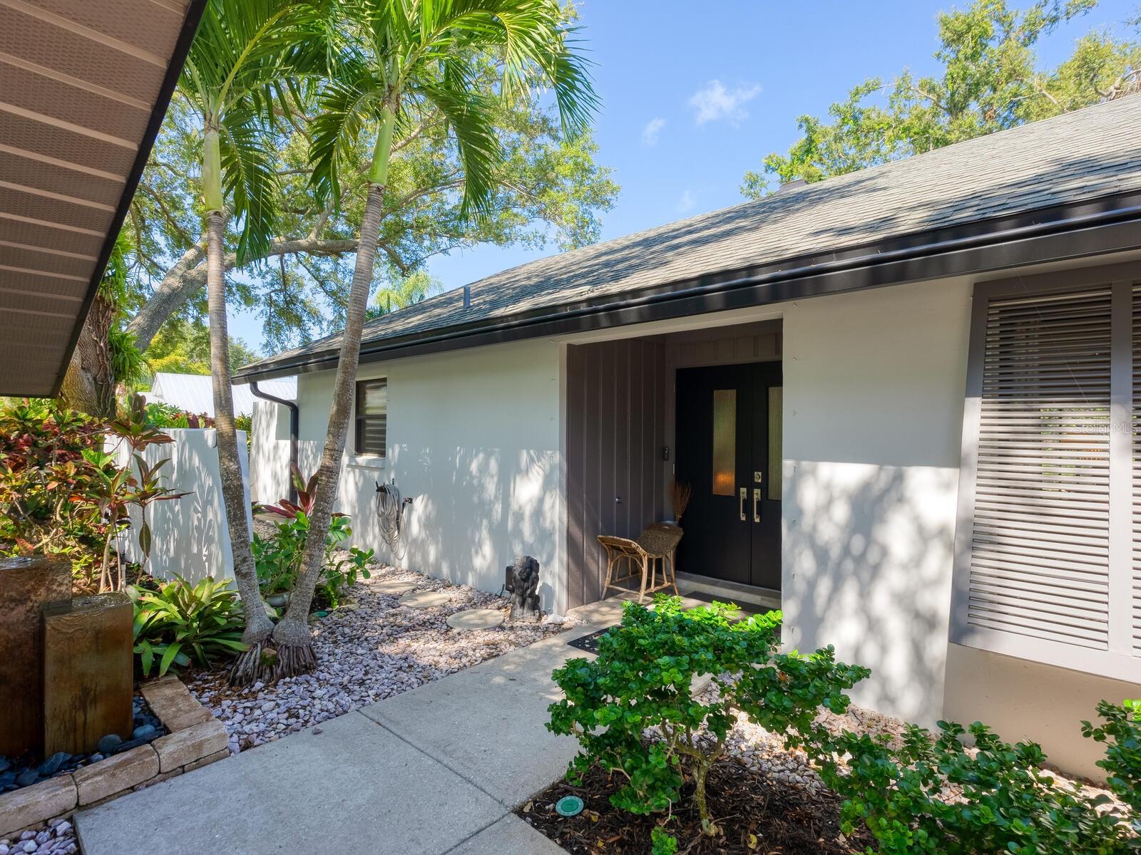 A4656017 Property Photo
