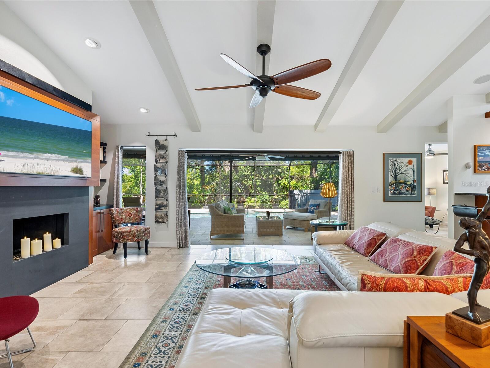 A4656017 Property Photo