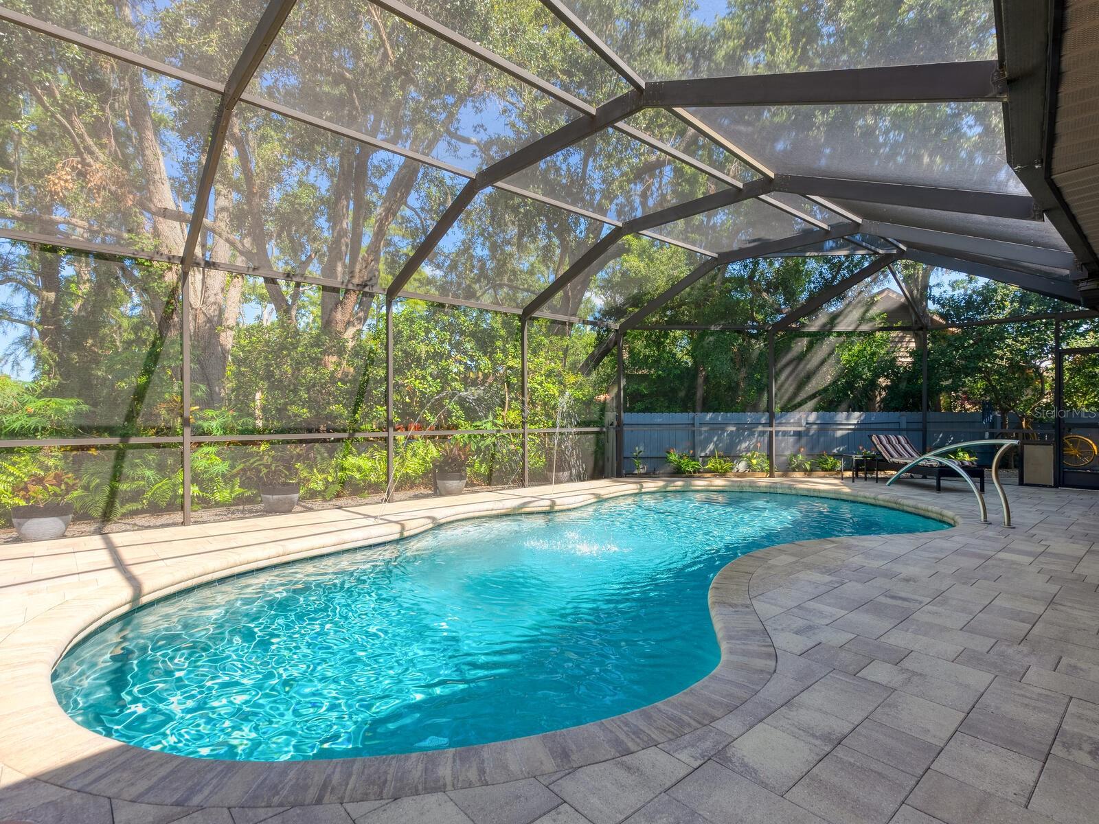 A4656017 Property Photo