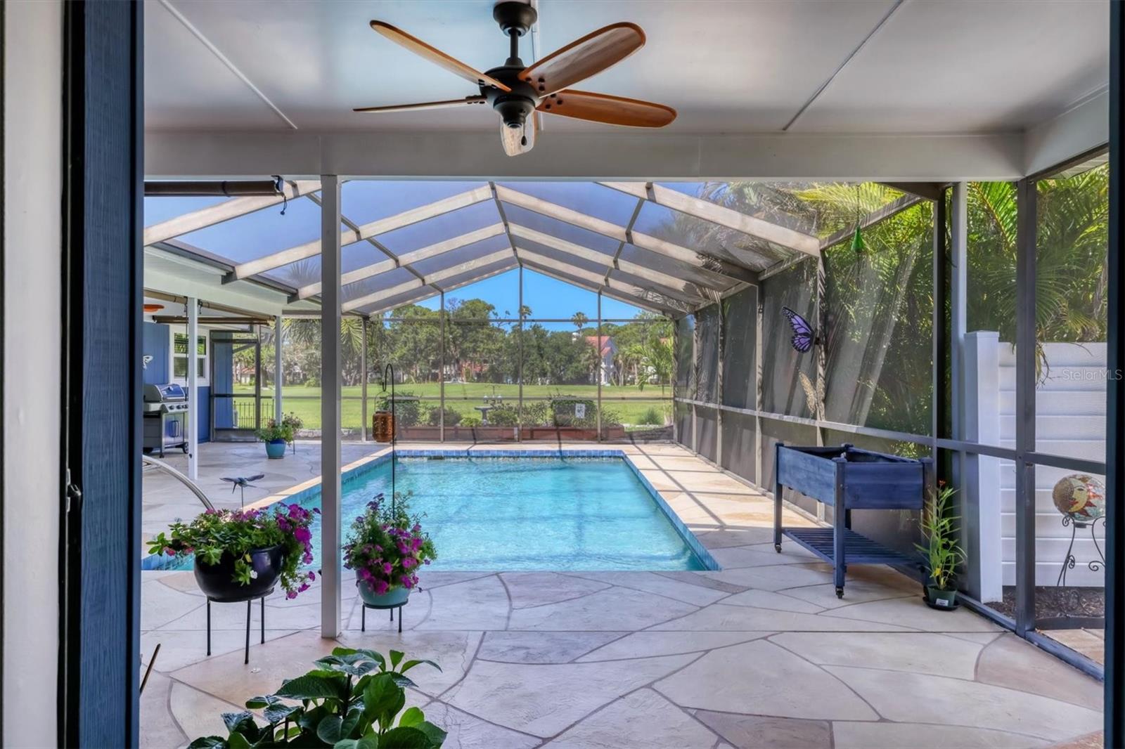 A4656030 Property Photo