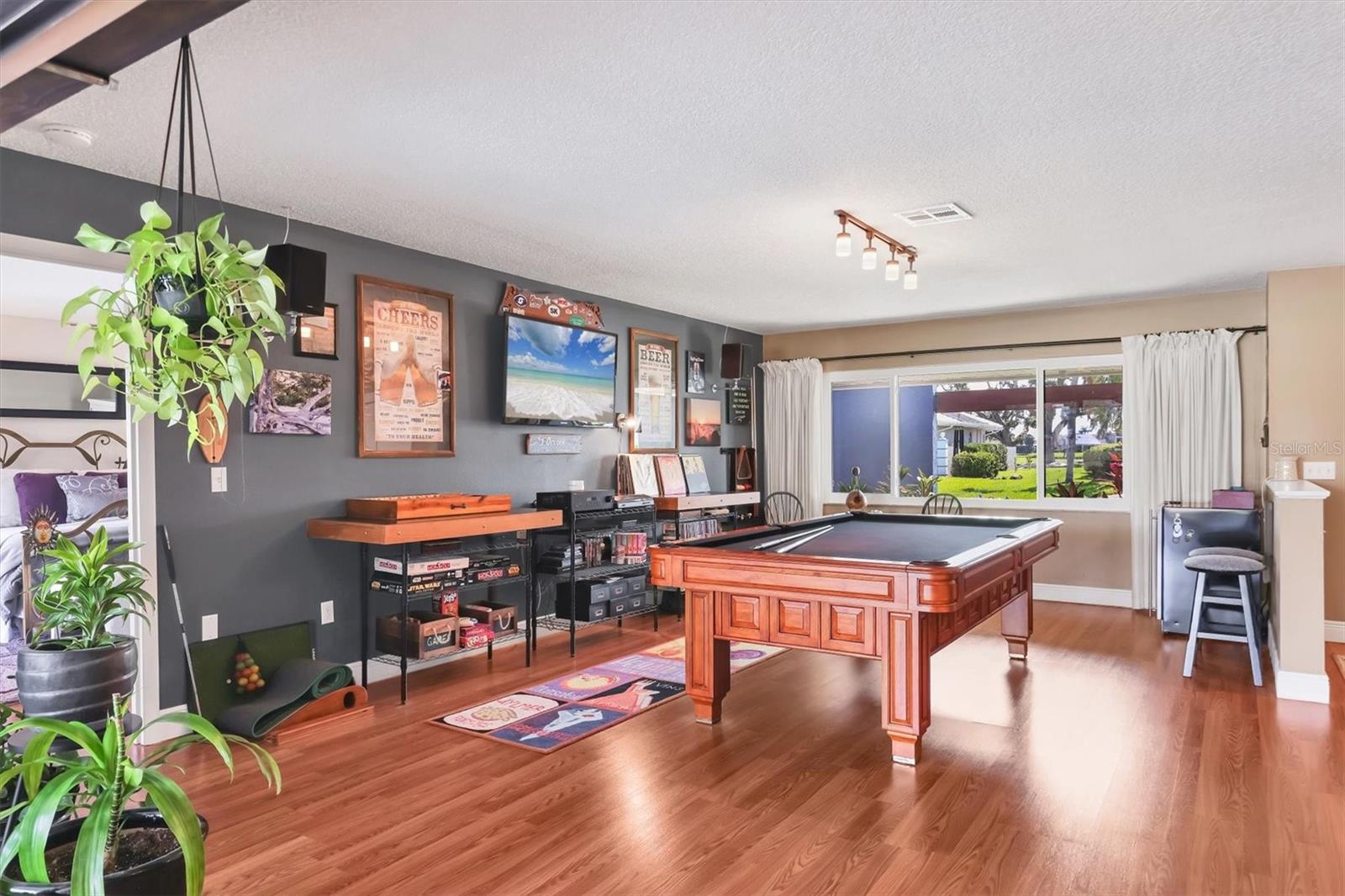 A4656030 Property Photo