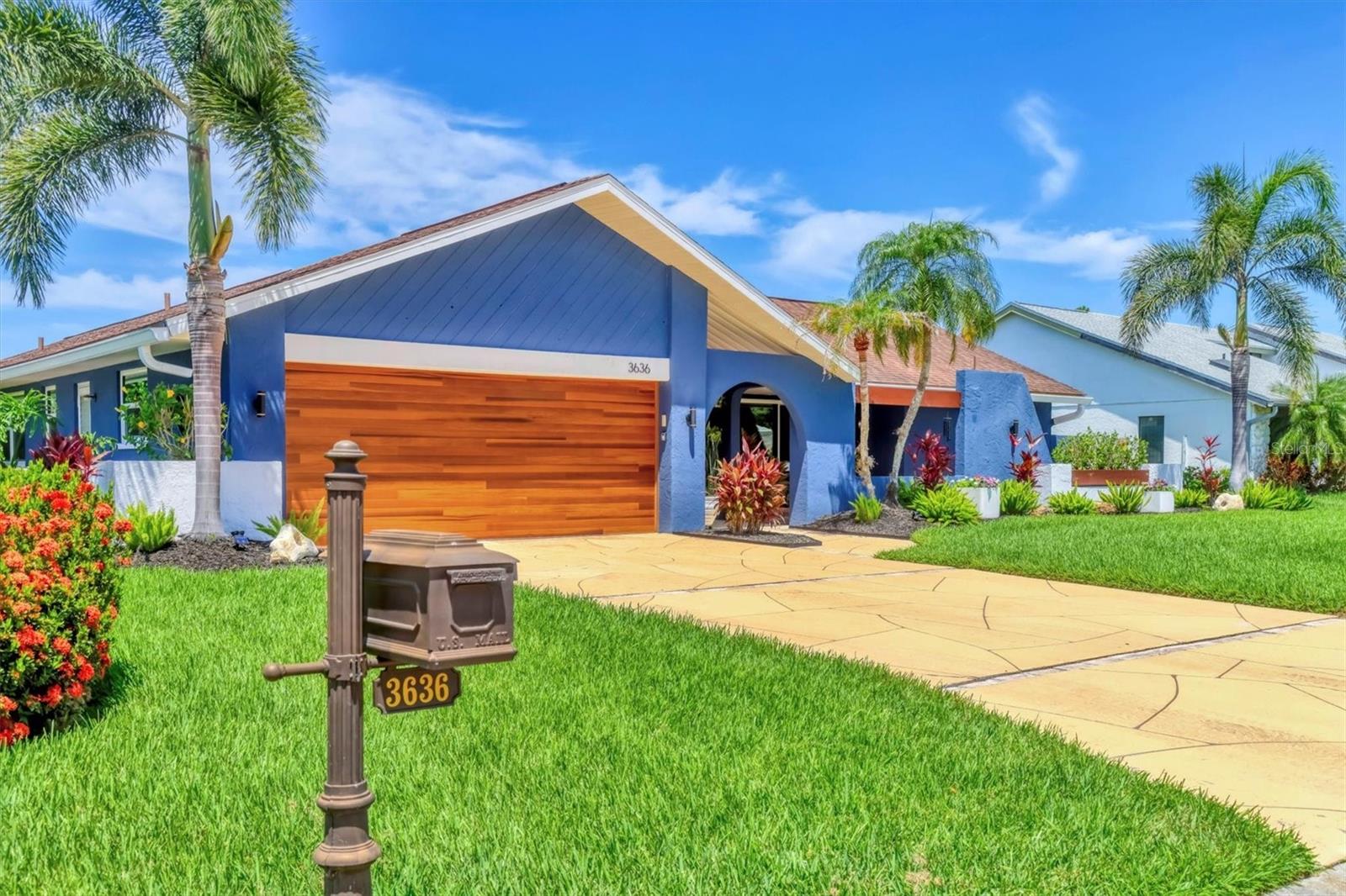 A4656030 Property Photo