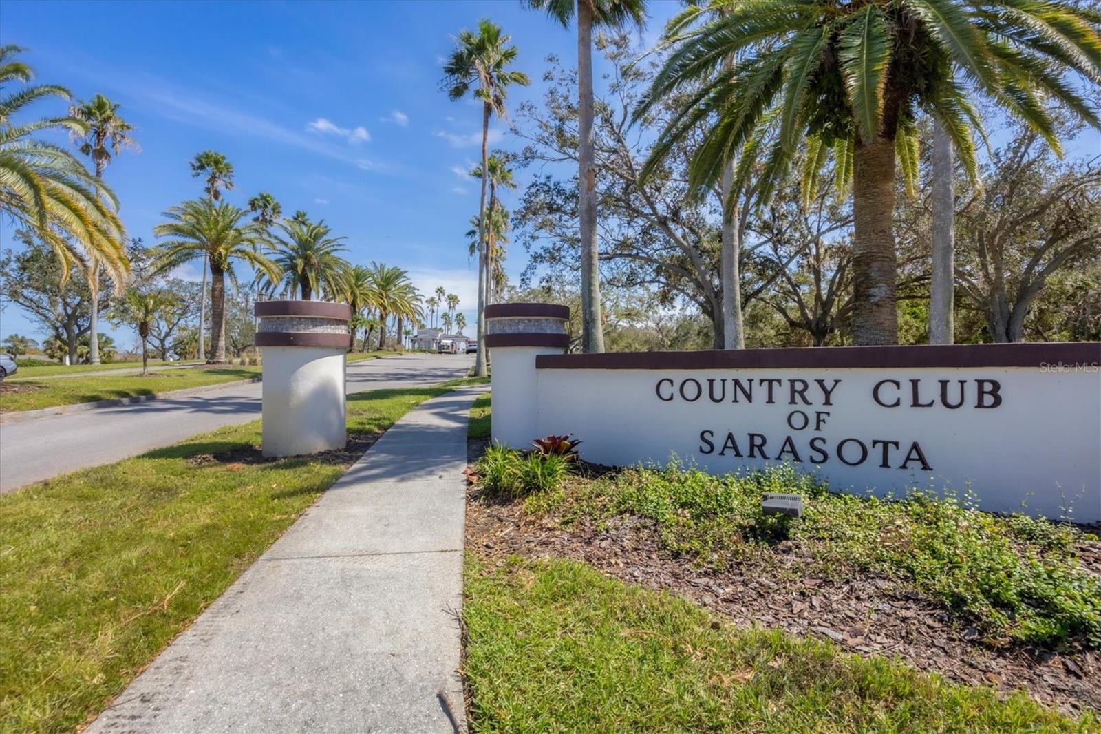 A4656030 Property Photo