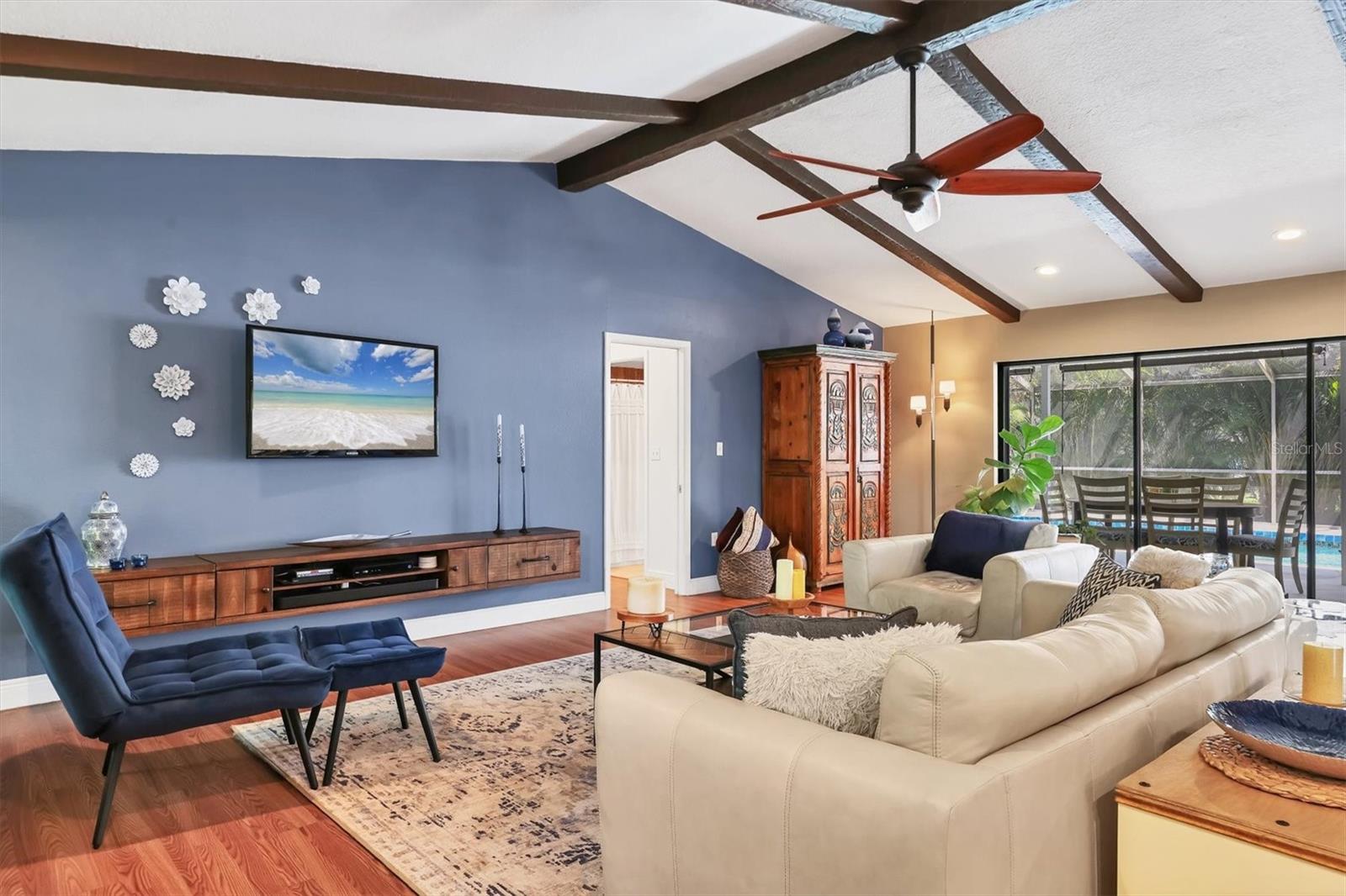 A4656030 Property Photo