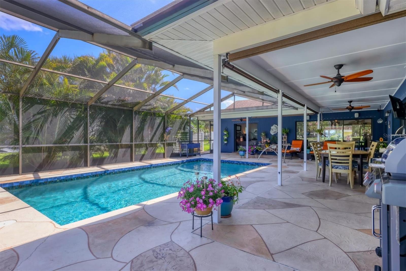 A4656030 Property Photo