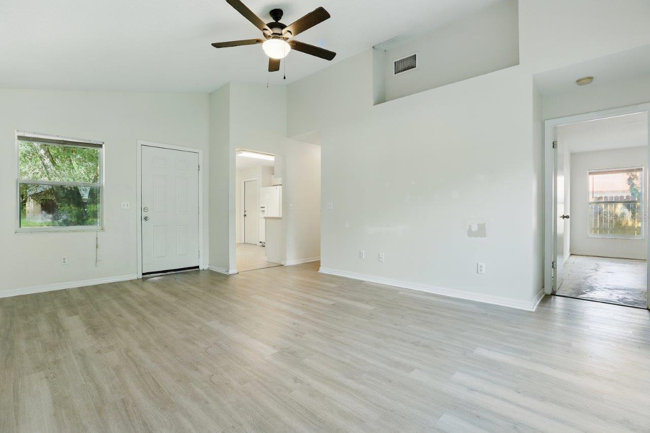 2708 LORRAINE DR, LEESBURG, FL, 34748