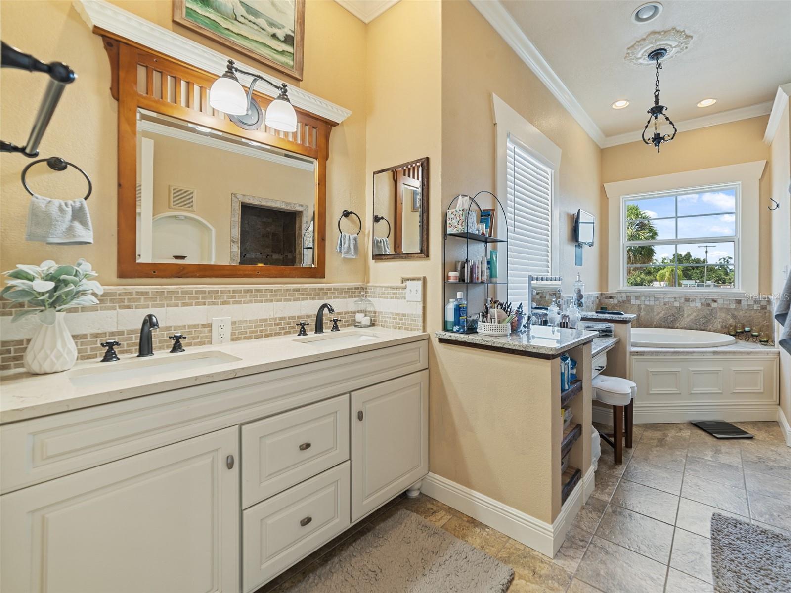 2504 W NORTH A ST, TAMPA, FL, 33609