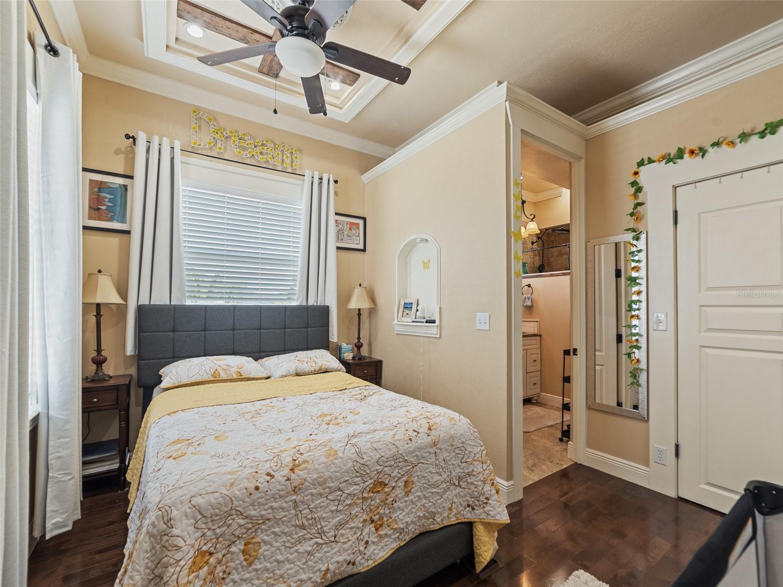 2504 W NORTH A ST, TAMPA, FL, 33609