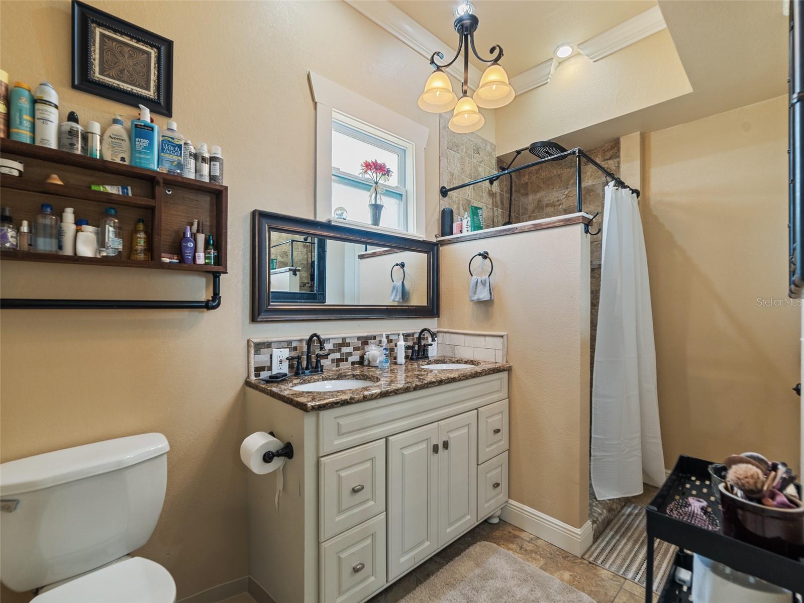 2504 W NORTH A ST, TAMPA, FL, 33609